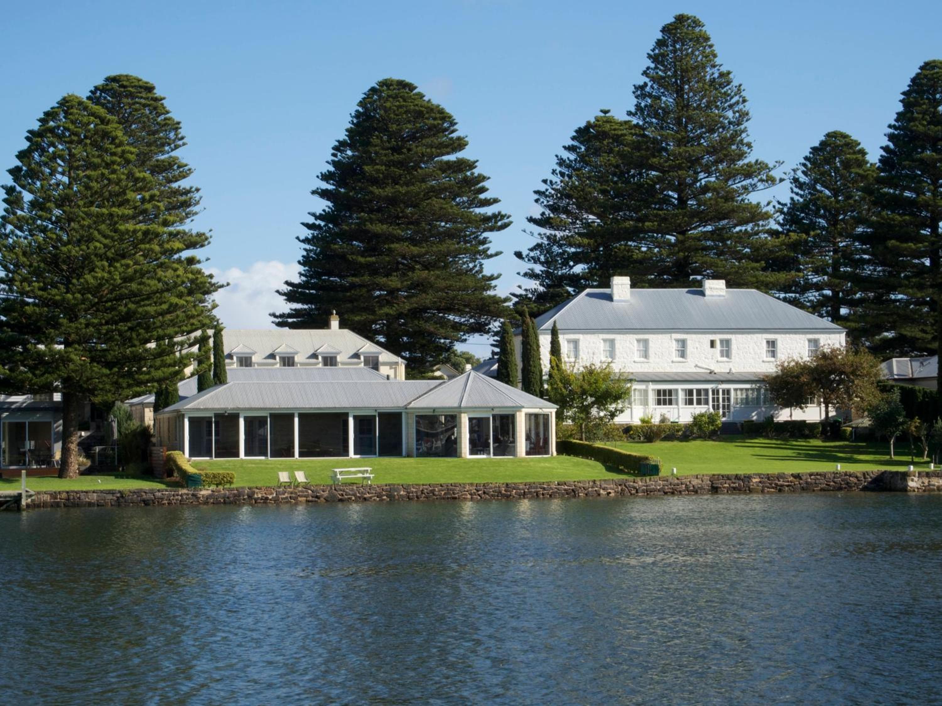 Douglas Riverside, Port Fairy
