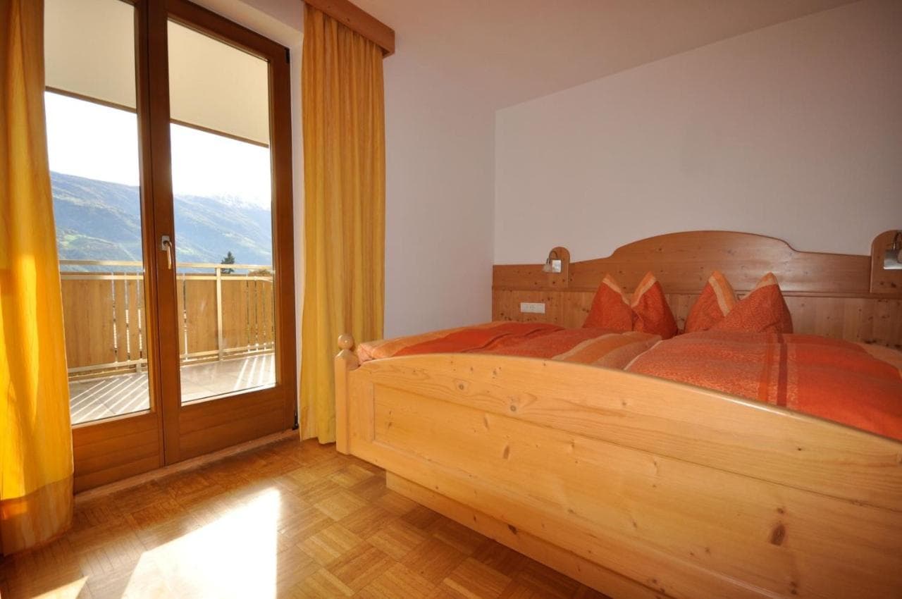 Residence Sonnenburger - Biobauernhof - Azienda agricola biologica, Parcines, photo 2