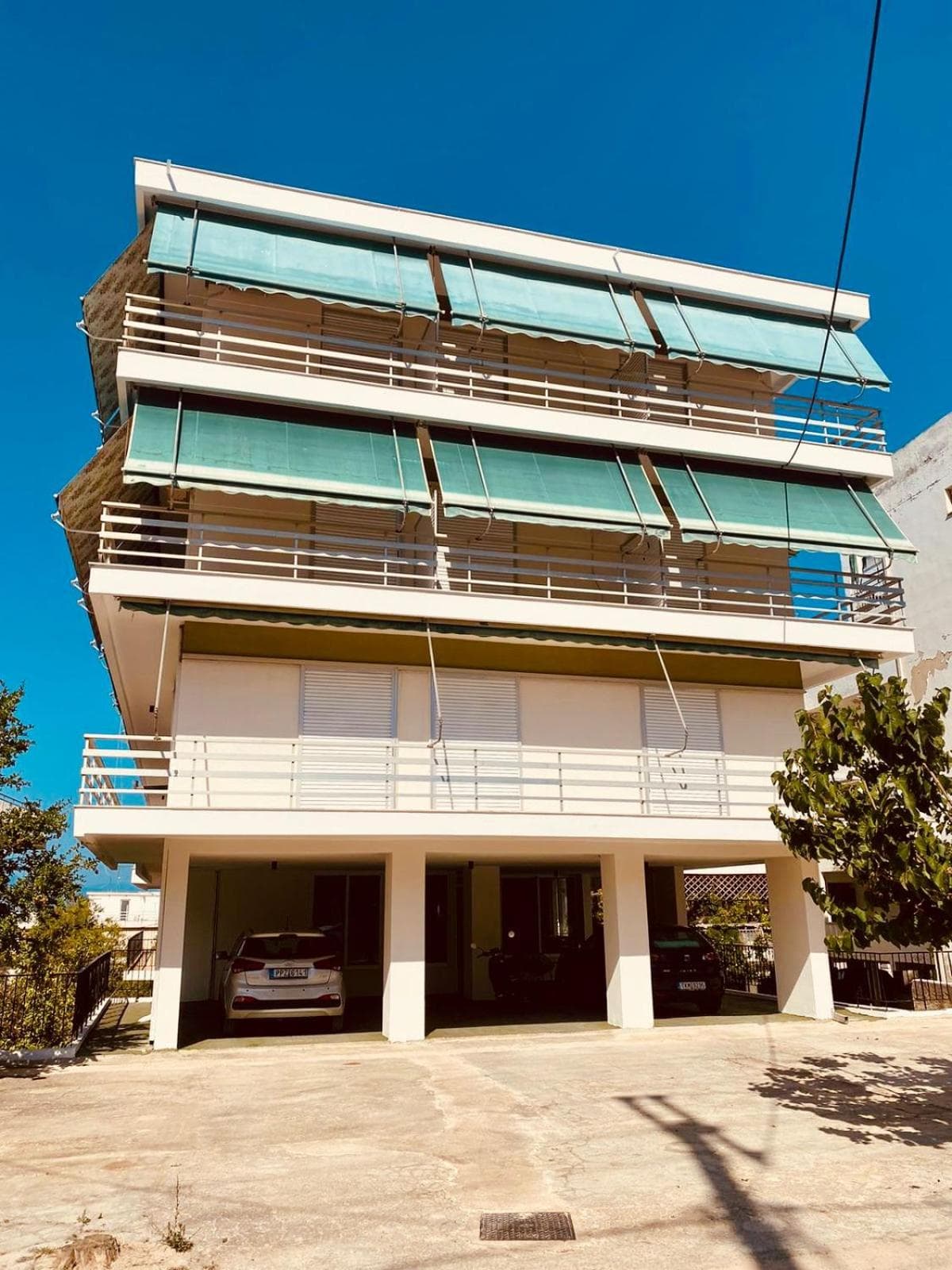 Alexiou Studios, Loutra Edipsou