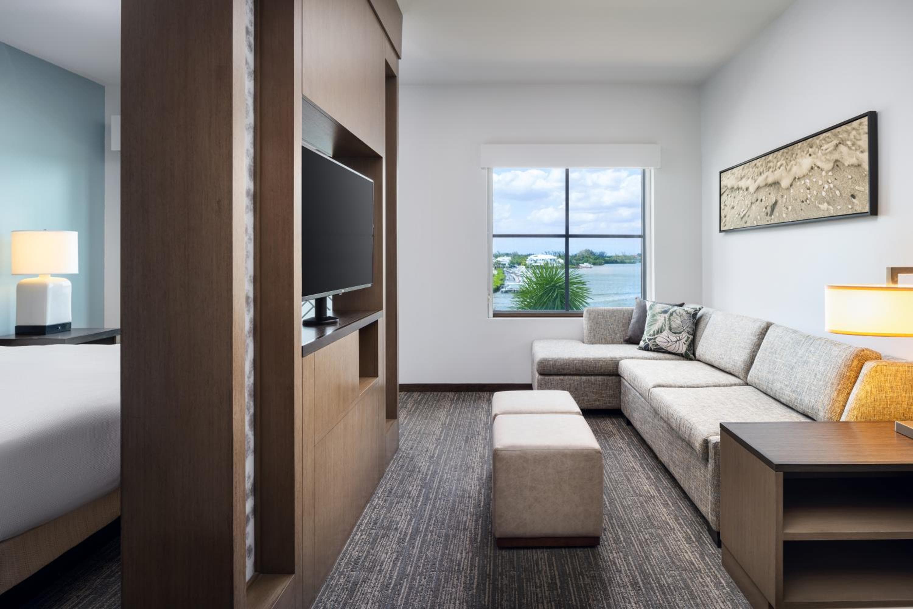 Hyatt House Naples 5th Avenue, Naples, photo 6