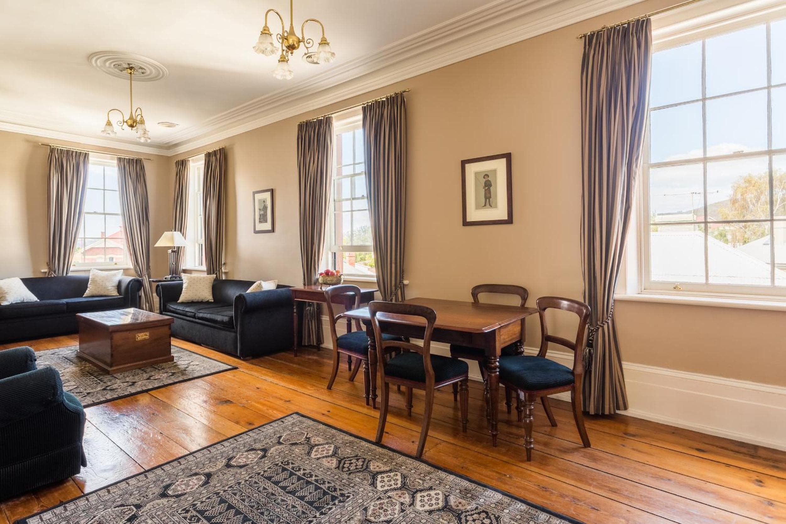 Grand Old Duke, Hobart, photo 3