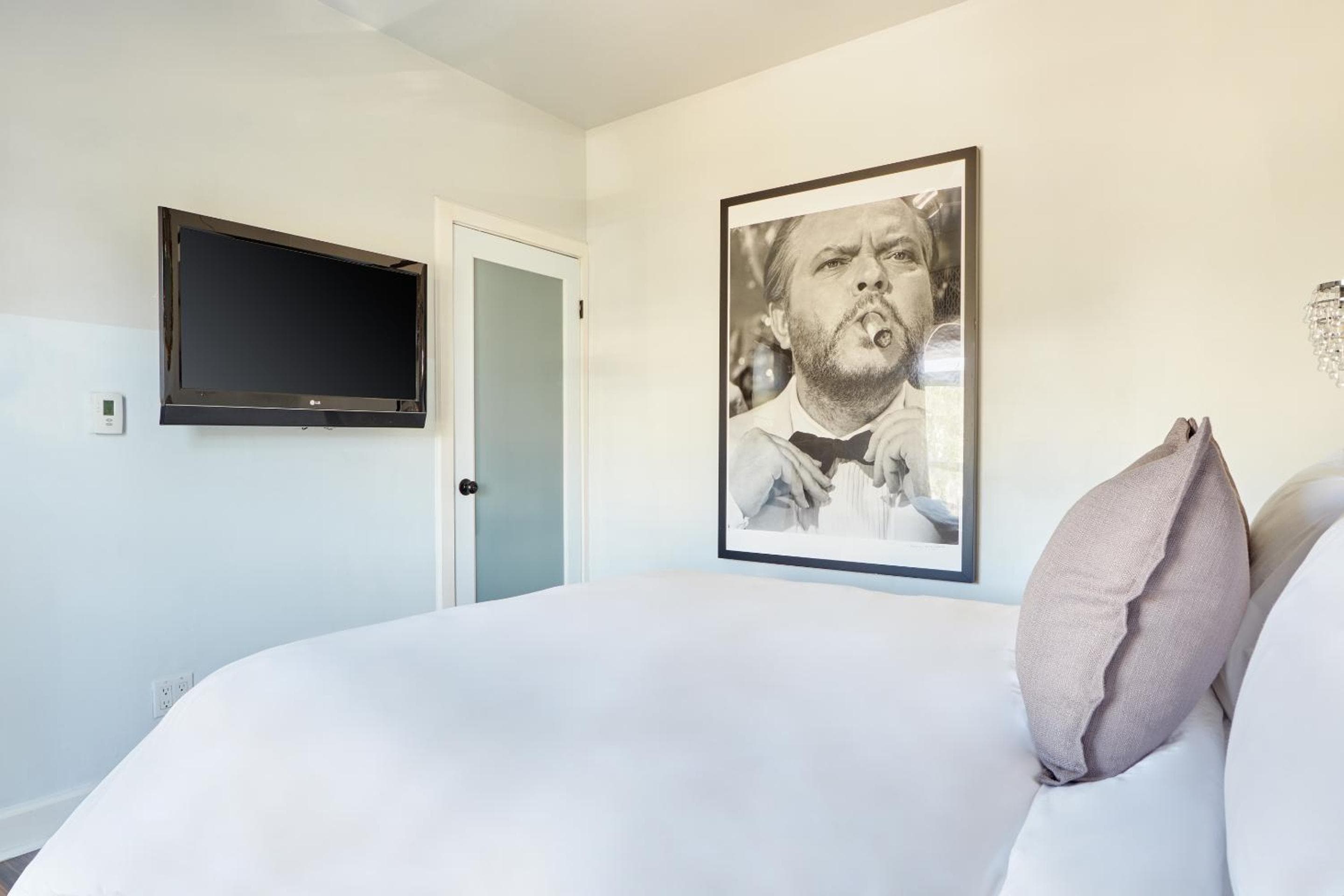 The Crescent powered by Sonder, Los Angeles, photo 4