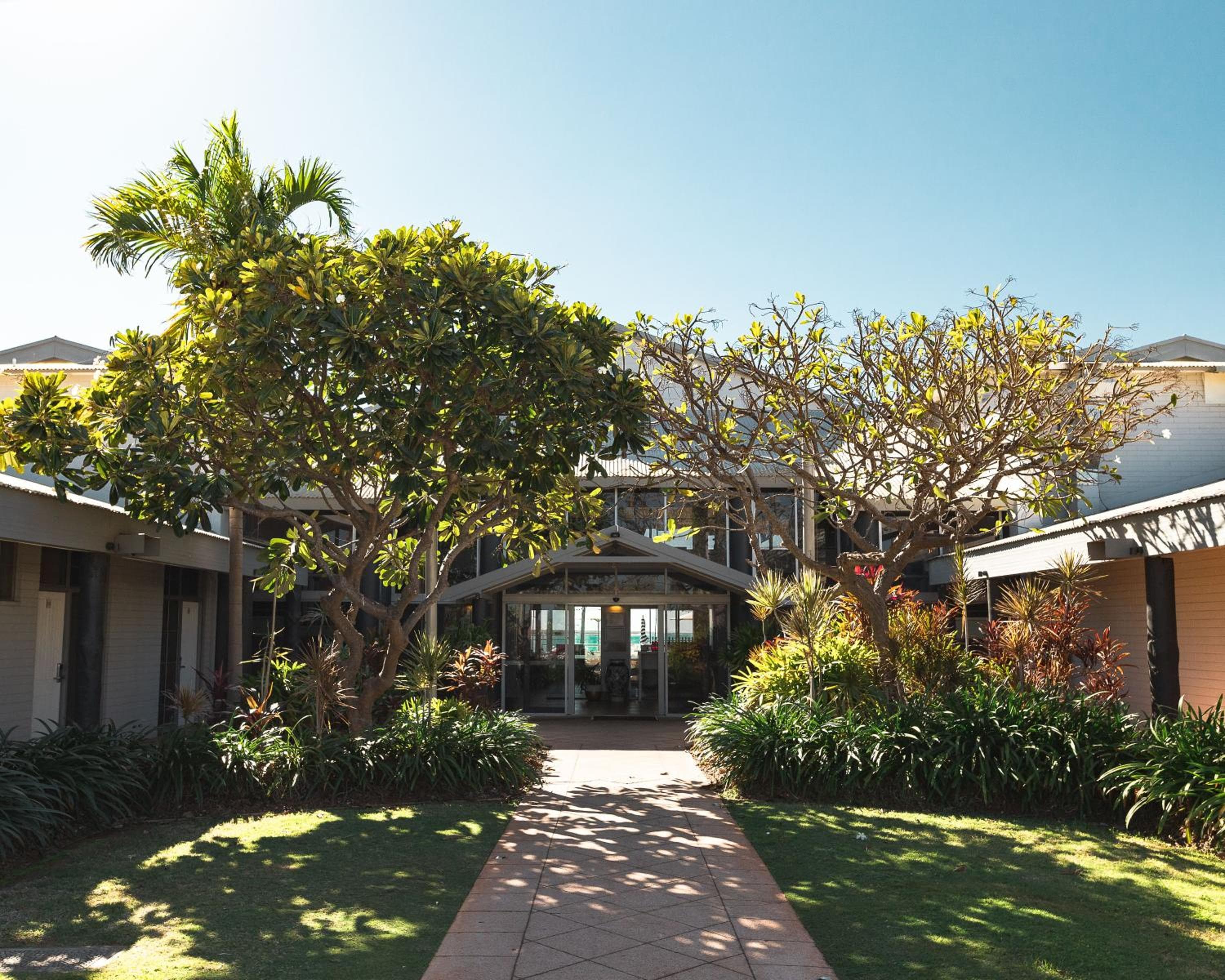 Mangrove Hotel, Broome