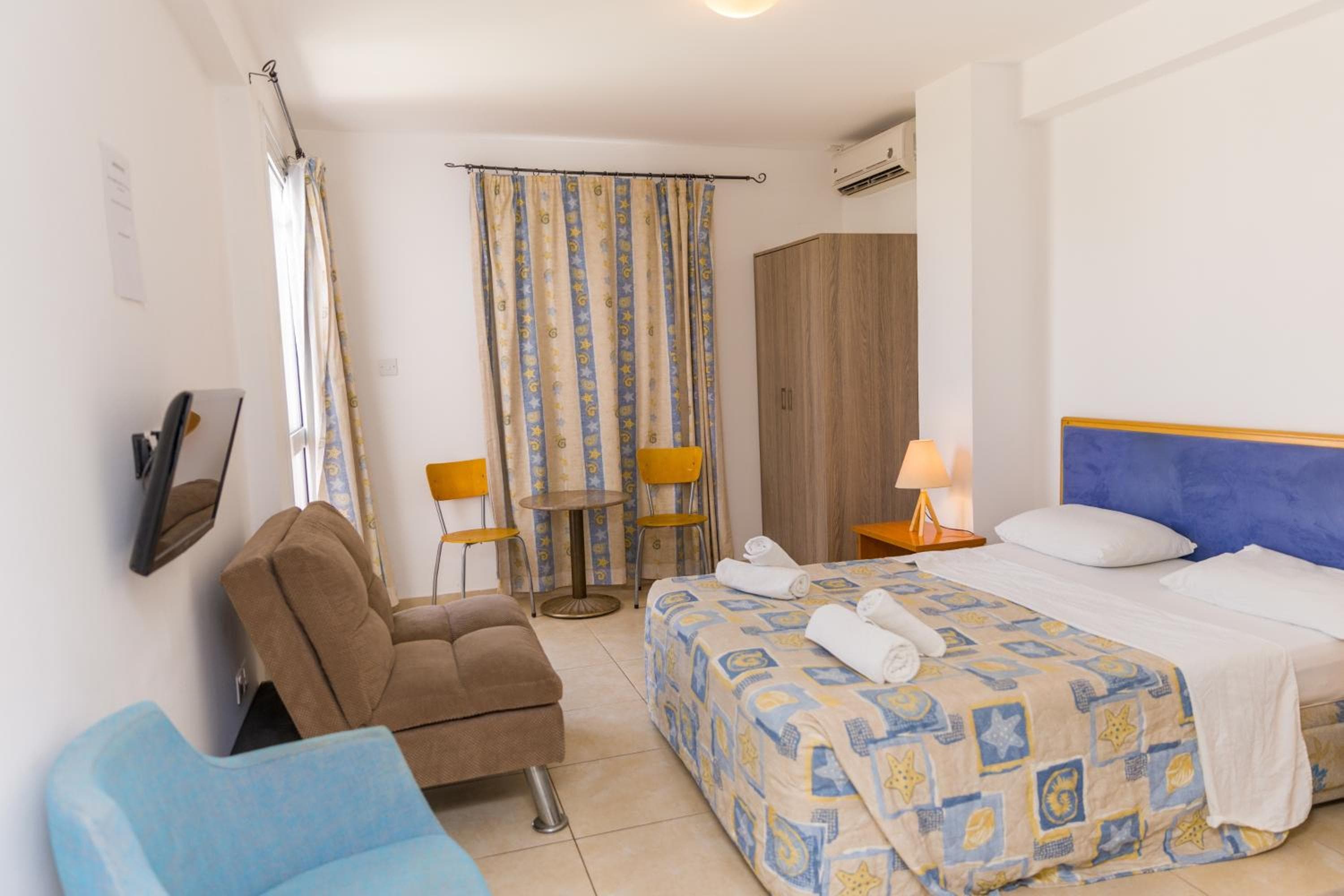 Alecos Hotel Apartments, Paphos City, photo 3