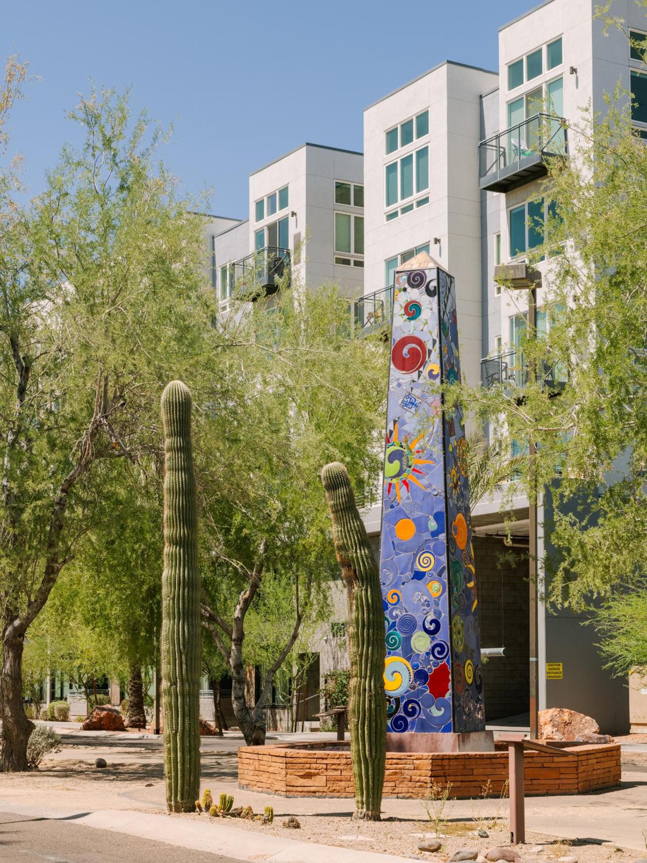 Sonder Ida, Phoenix