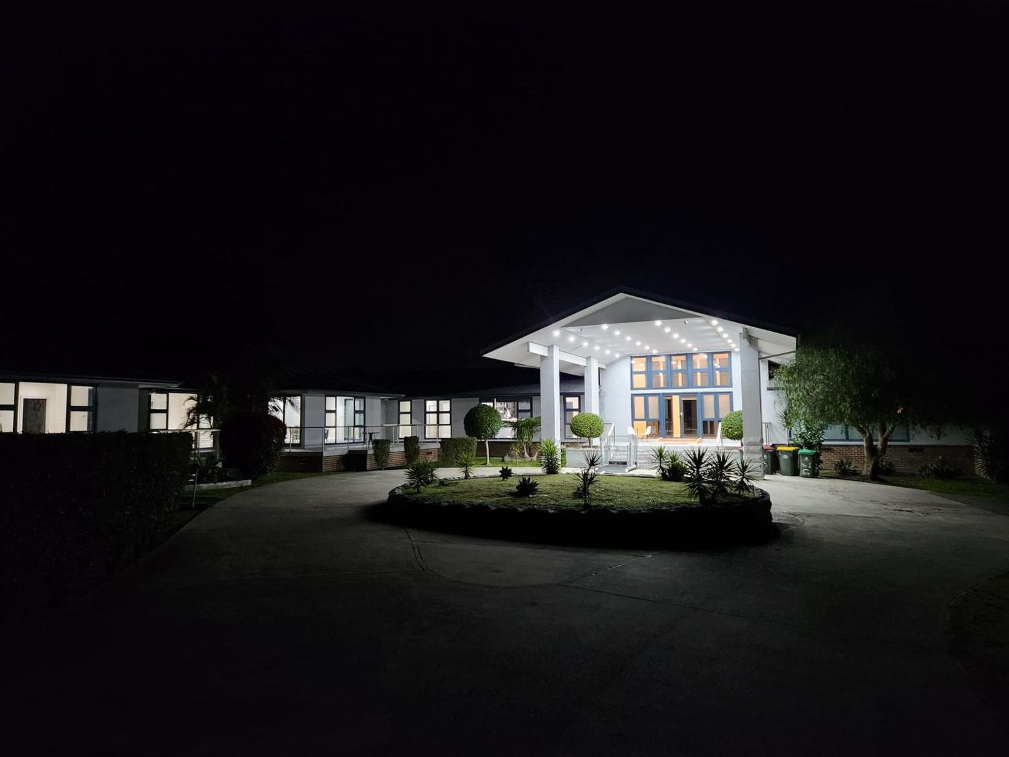 Lake Macquarie Manor, Morisset