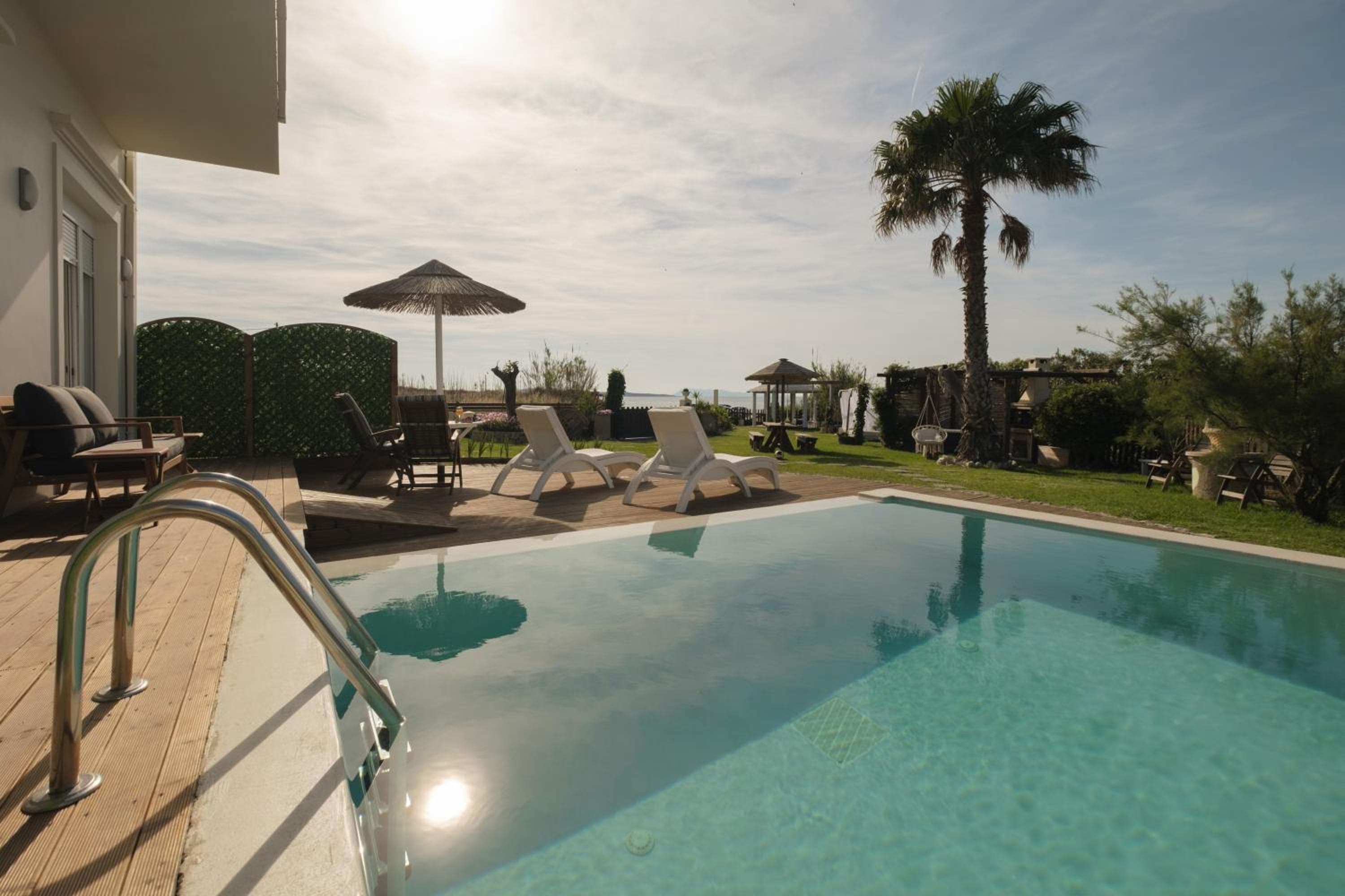 Margarita's Luxury Suites, Agios Stefanos, photo 5