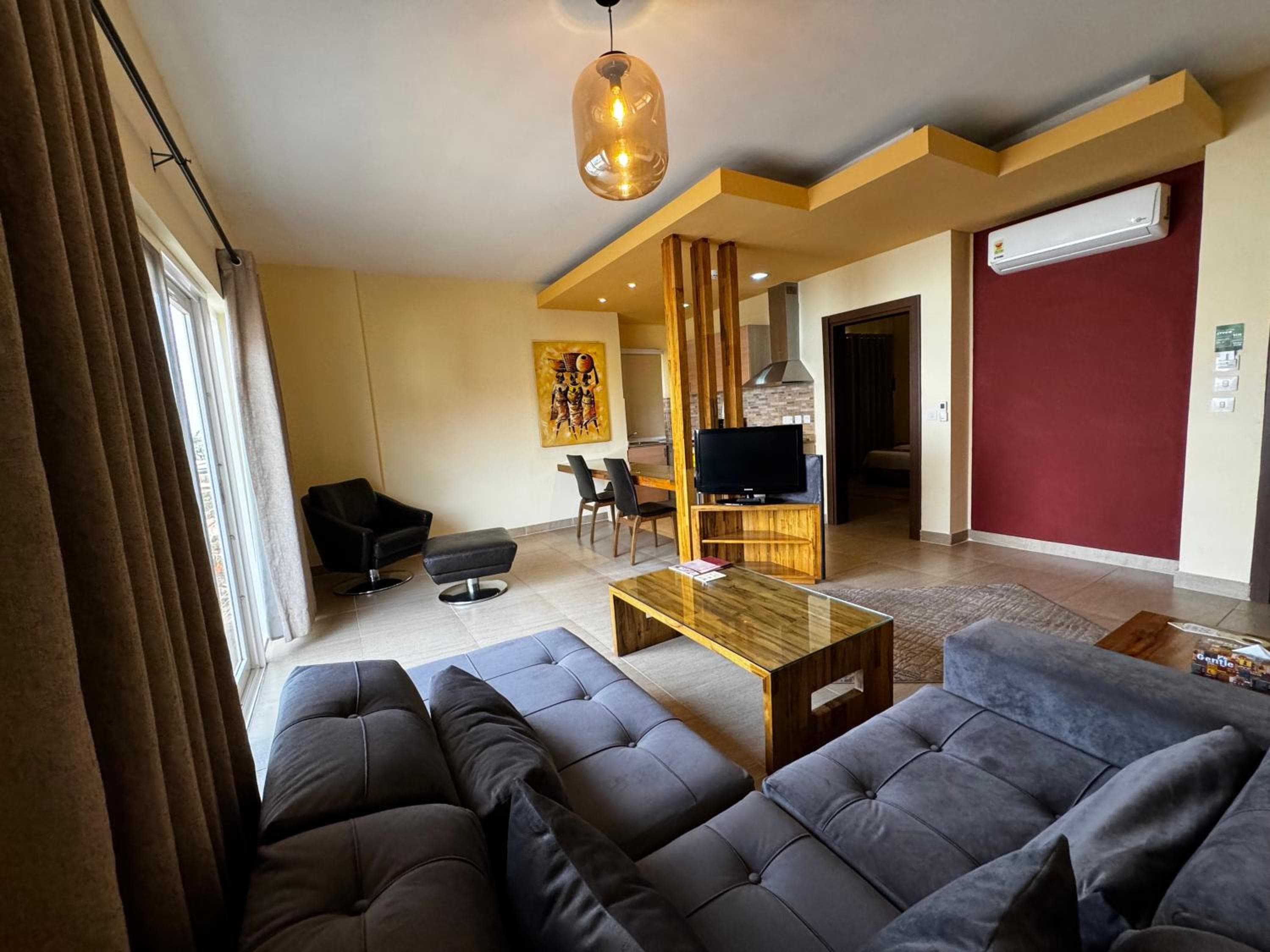 Roots Hotel Apartment, Accra, photo 2