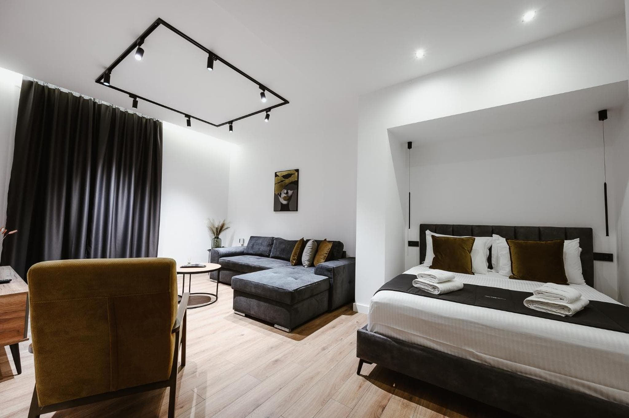 Port View Suites, Volos, photo 2