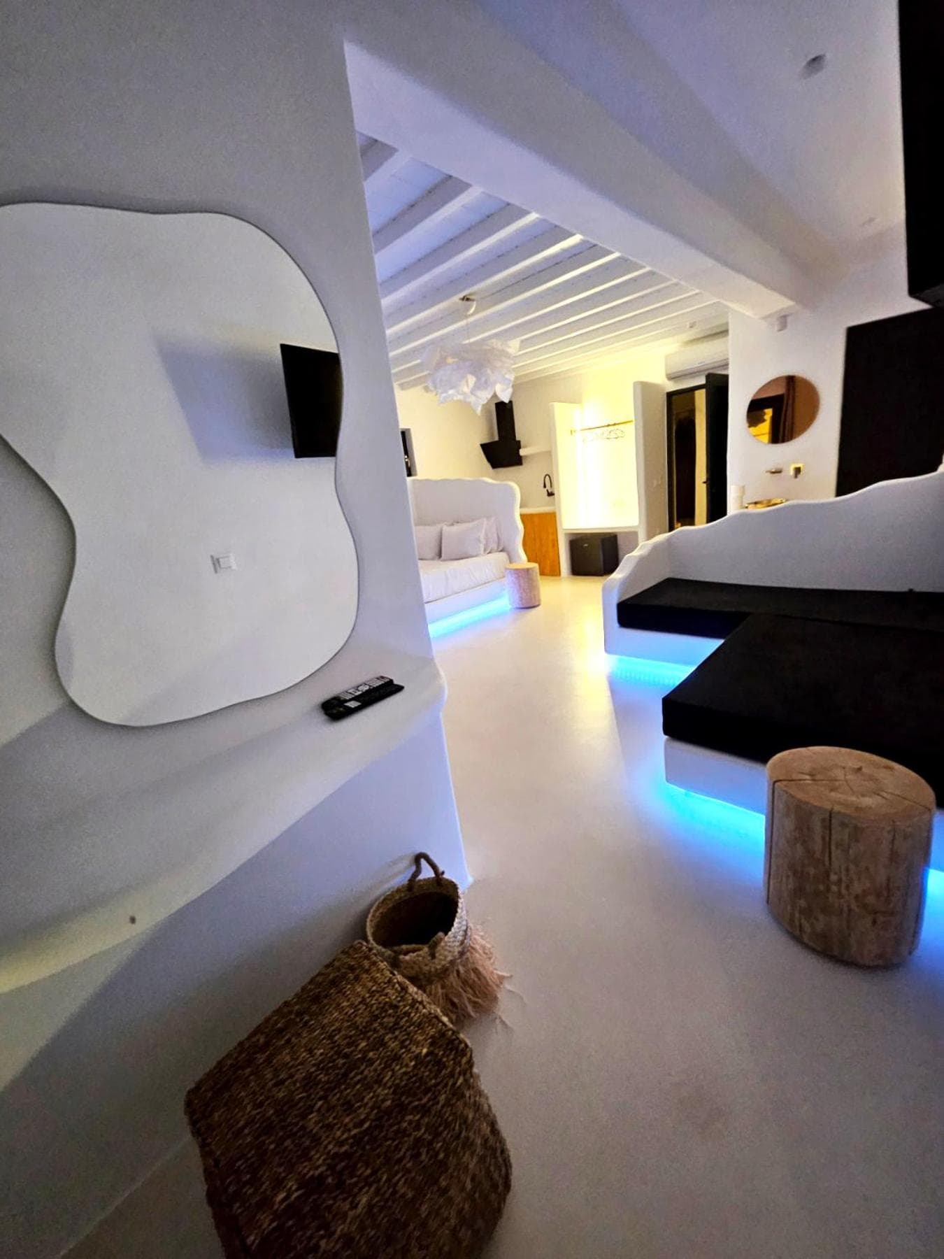 ELLI TROPiCAL LUXURY SUITES SUNSET-INFINITY POOL- SEA SIDE-NEAR CENTER PARKING, Mýkonos City, photo 4