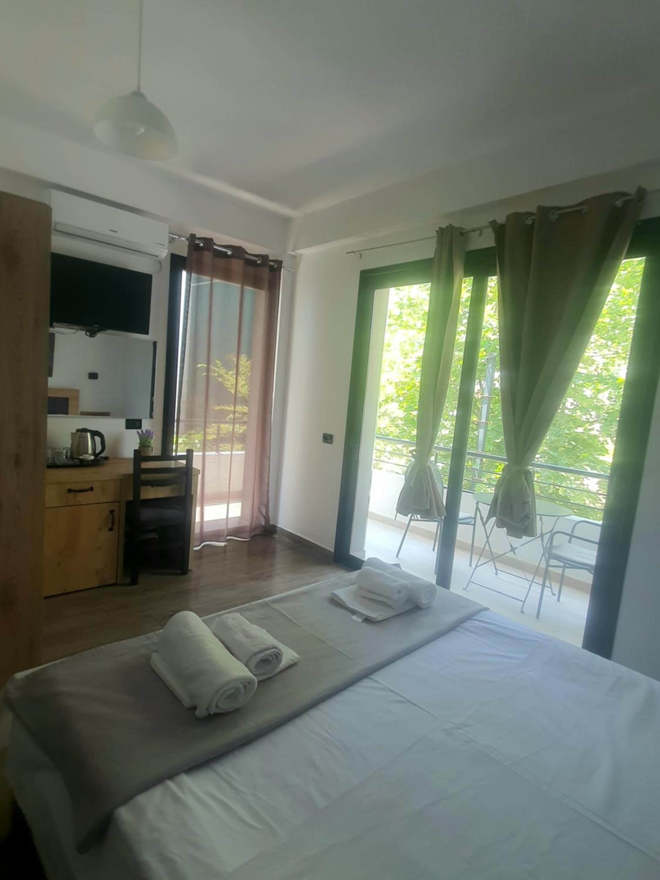 Lungomare private rooms, Vlorë, photo 3