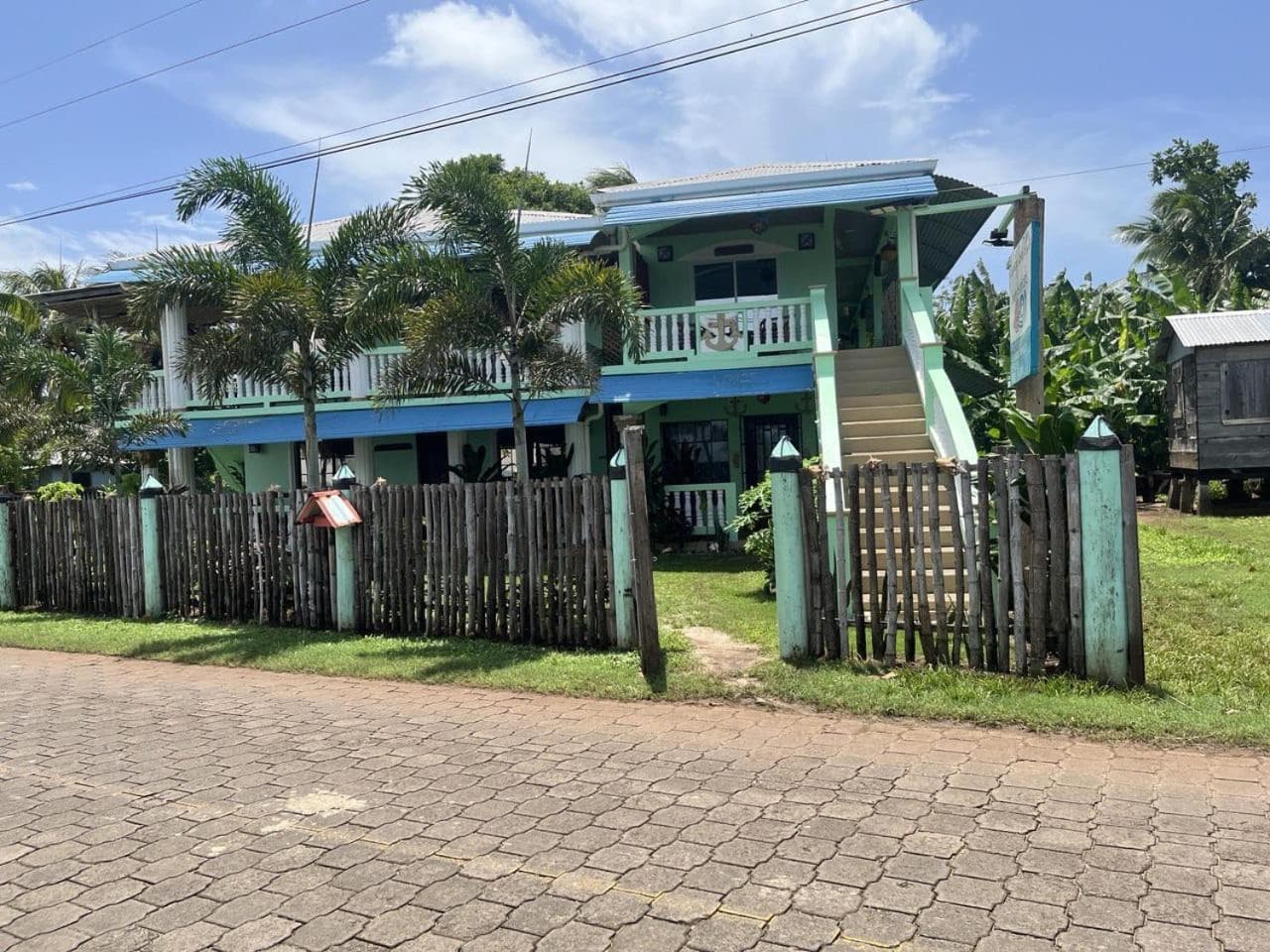 Hospedaje Rosa Del Mar & Sweets Cafe, Big Corn Island, photo 4