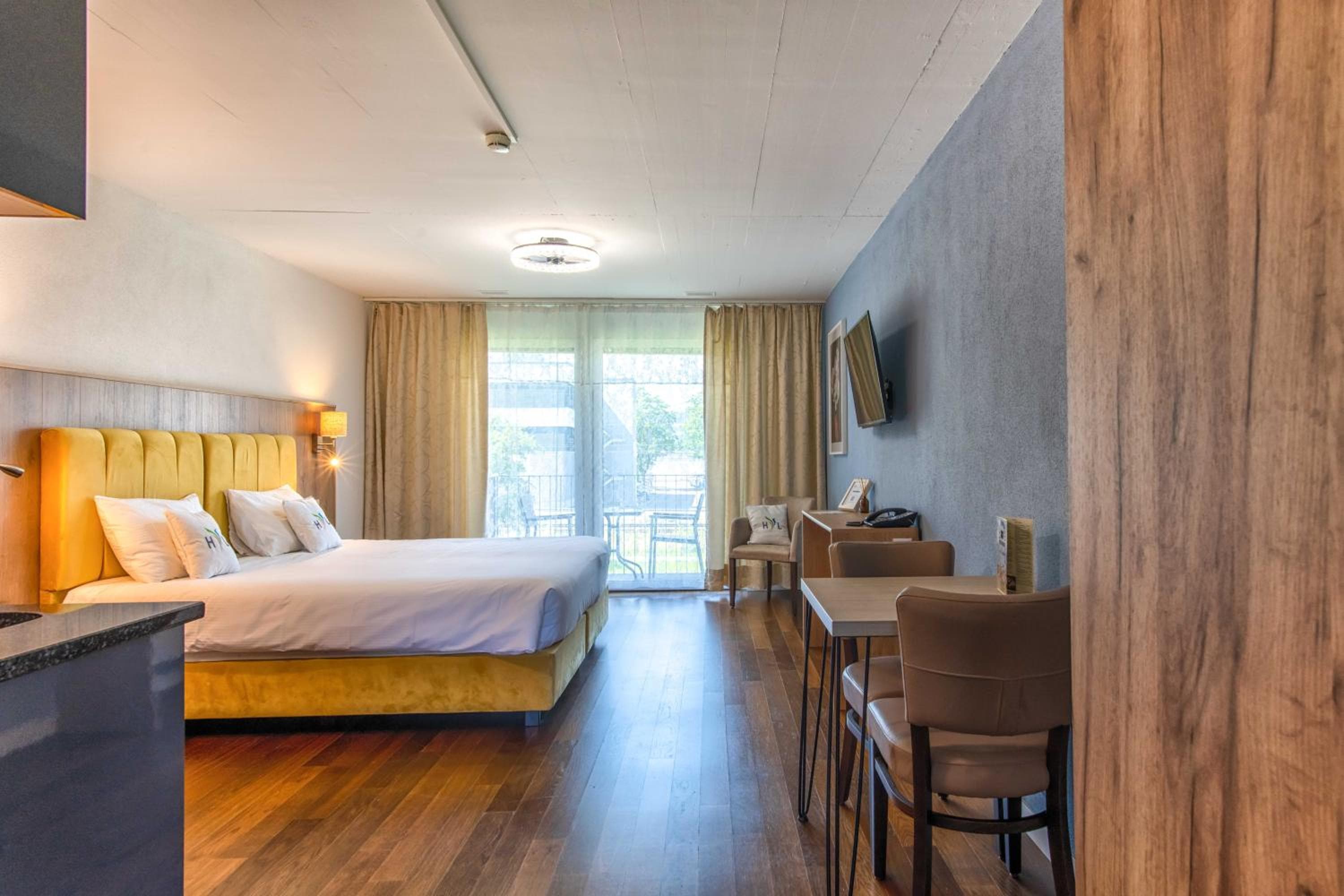 Hotel Residence Loren - contact & contactless check-in, Uster, photo 3