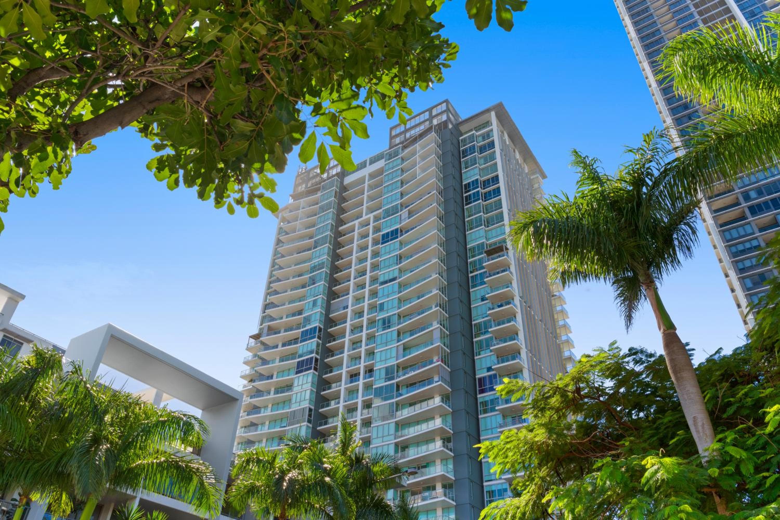 Brighton Shores, Gold Coast