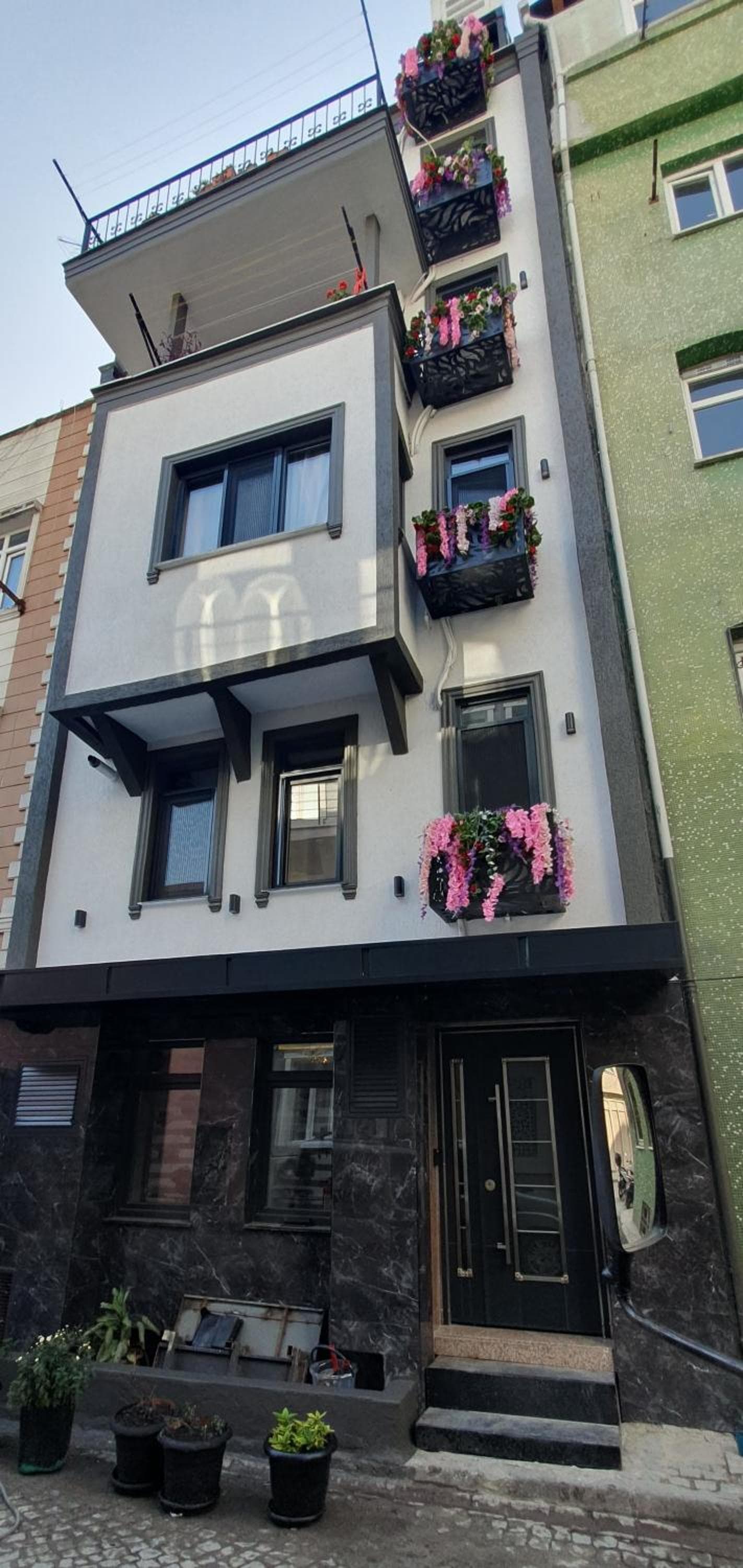 Building at BOLCELLO HOTEl