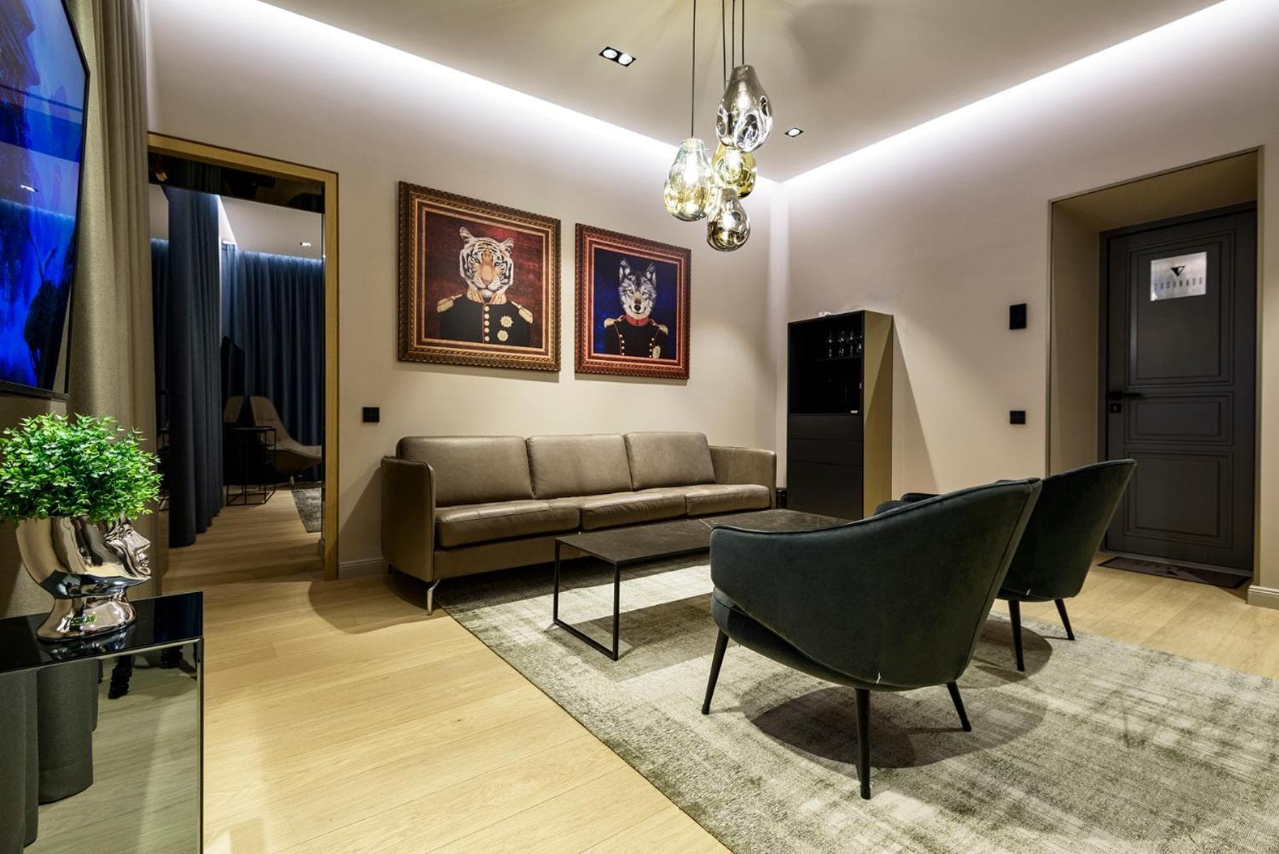 Luxury Smart Home Apartment in Vilnius Old Town, Sleep on Hästens, Vilnius, photo 2