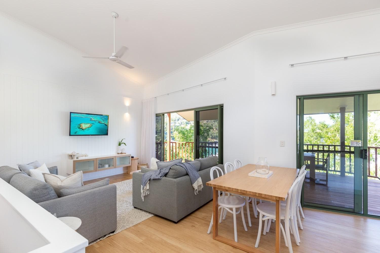Casuarina Cove Apartments, Hamilton Island, photo 6