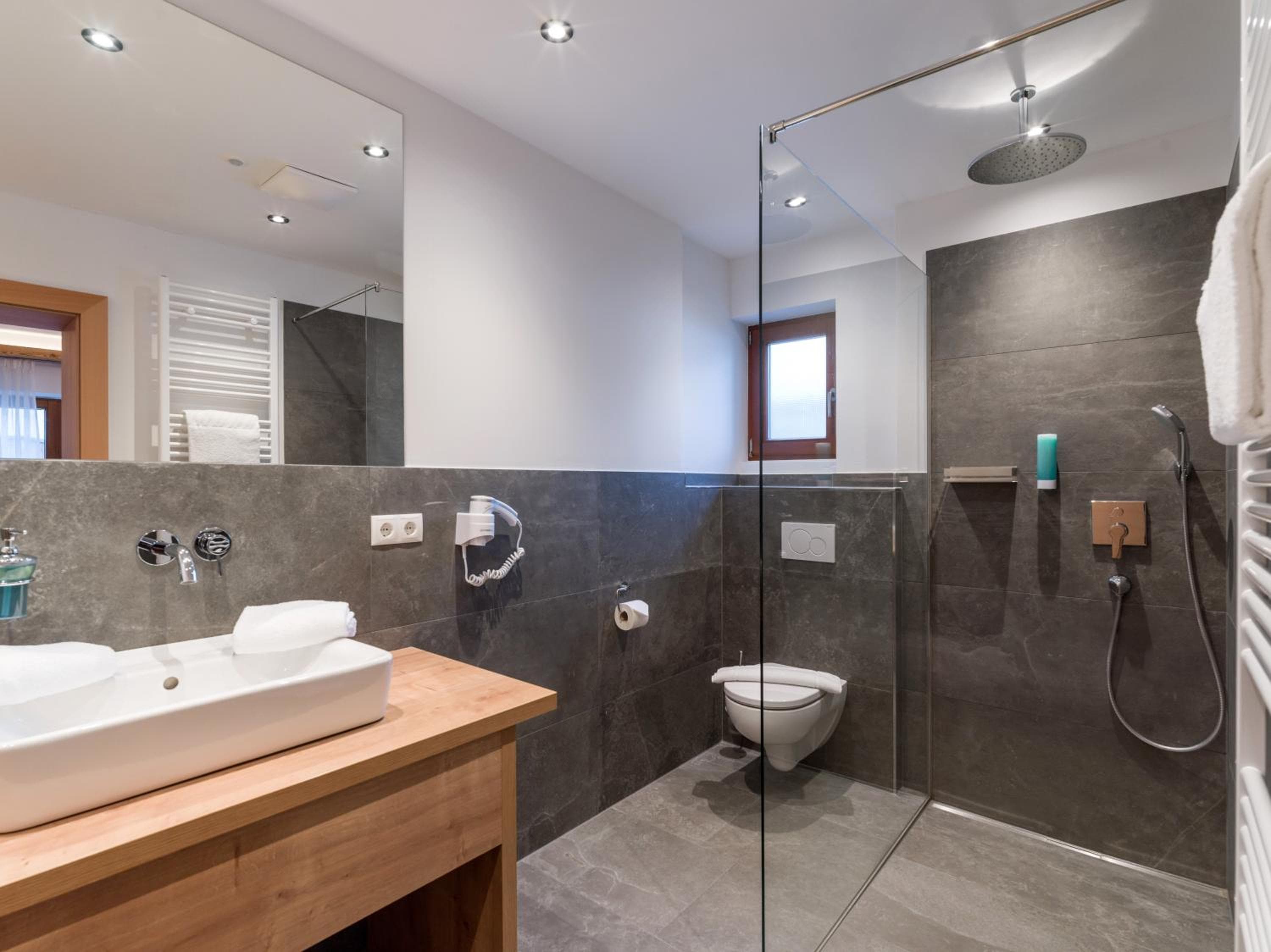 Tennenwirt Guesthouse - Adults only, Söll, photo 3