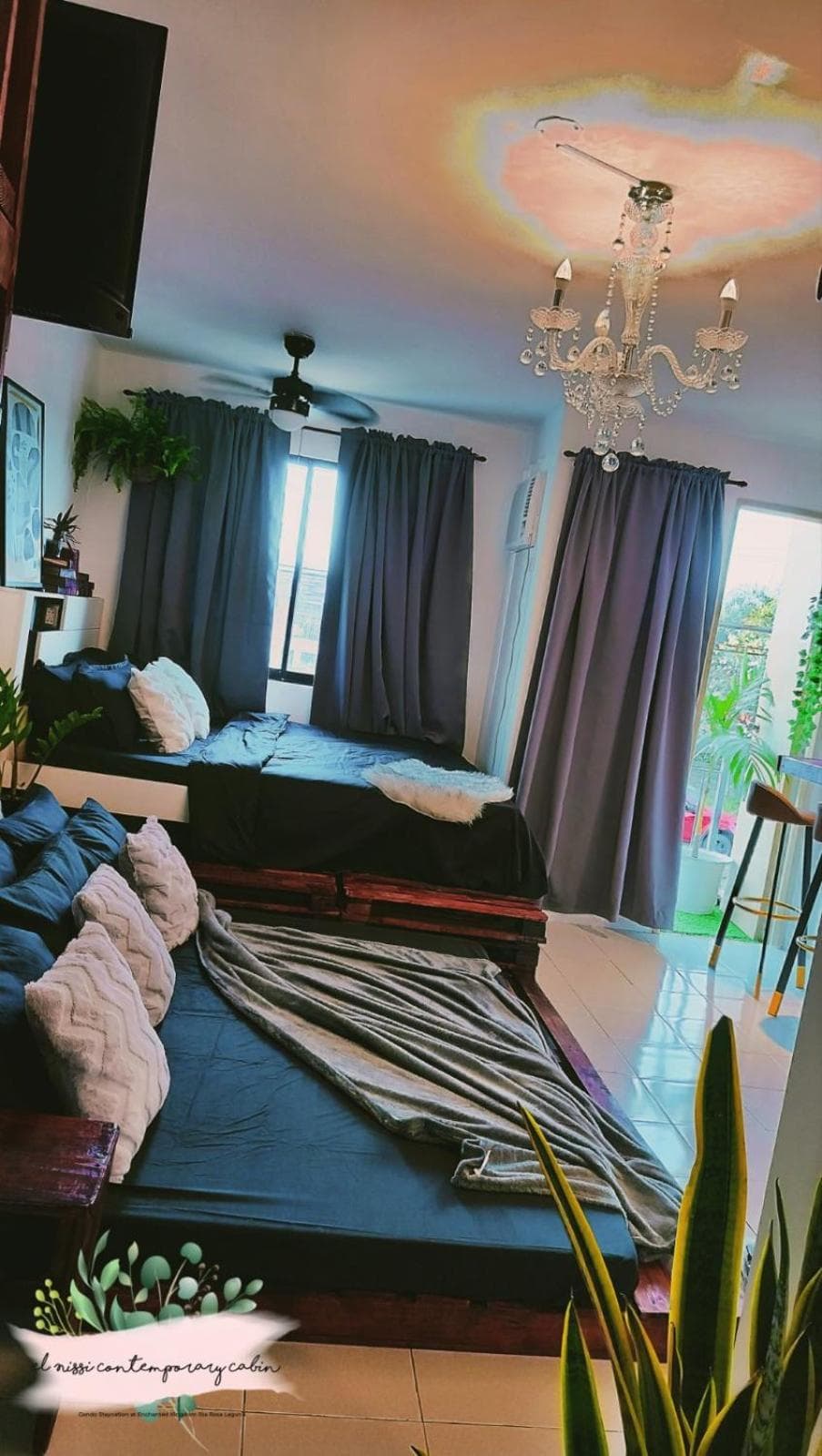 El Nissi Staycation, FAMILY CABIN, CONTEMPORARY CABIN, Enchanted Kingdom, Santa Rosa, photo 2