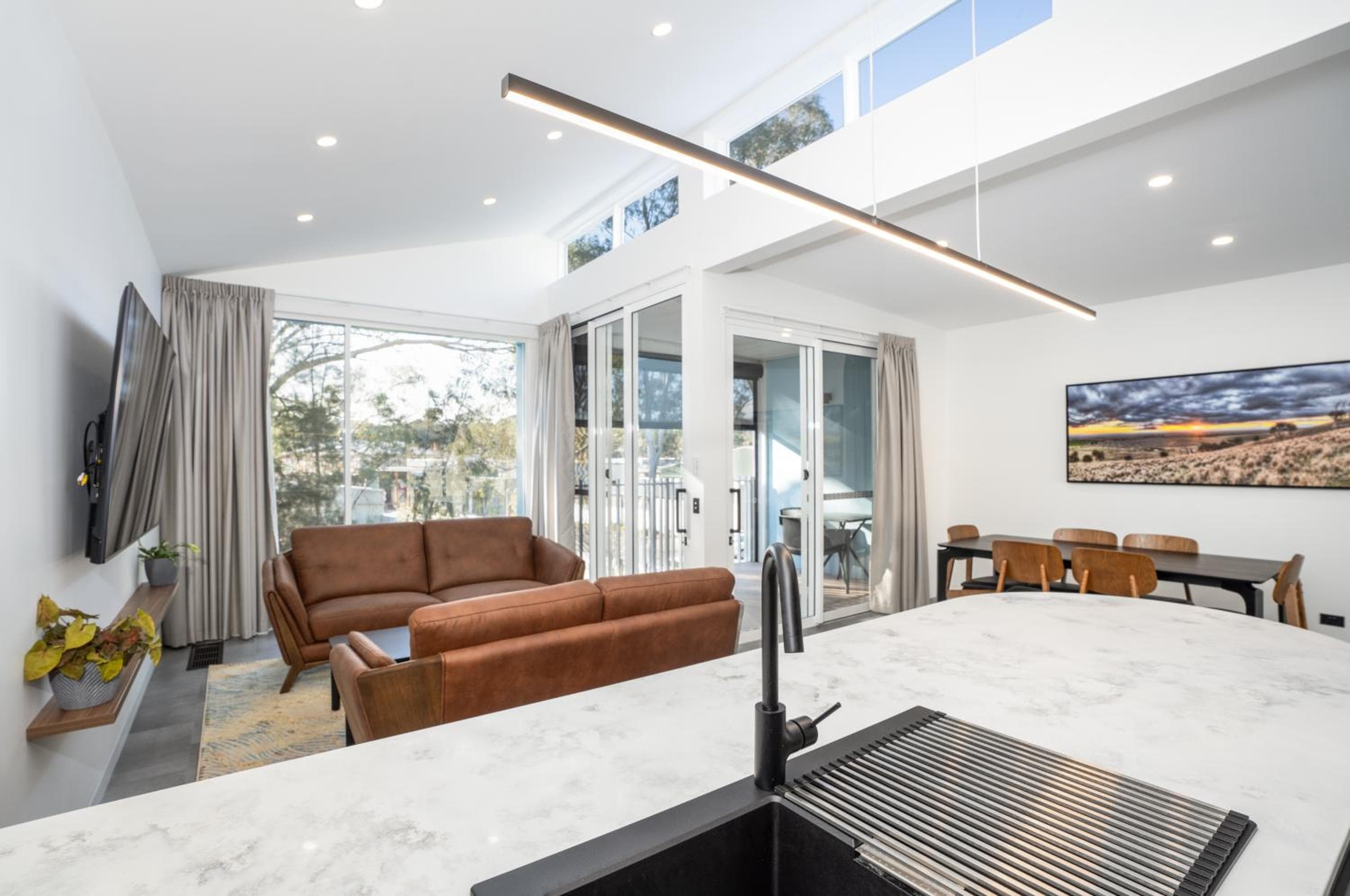 Clare Hillside Apartments, Clare, photo 5