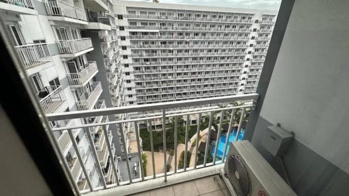 KYS STAYCATION 2-By Shell Residences MOA, Manila