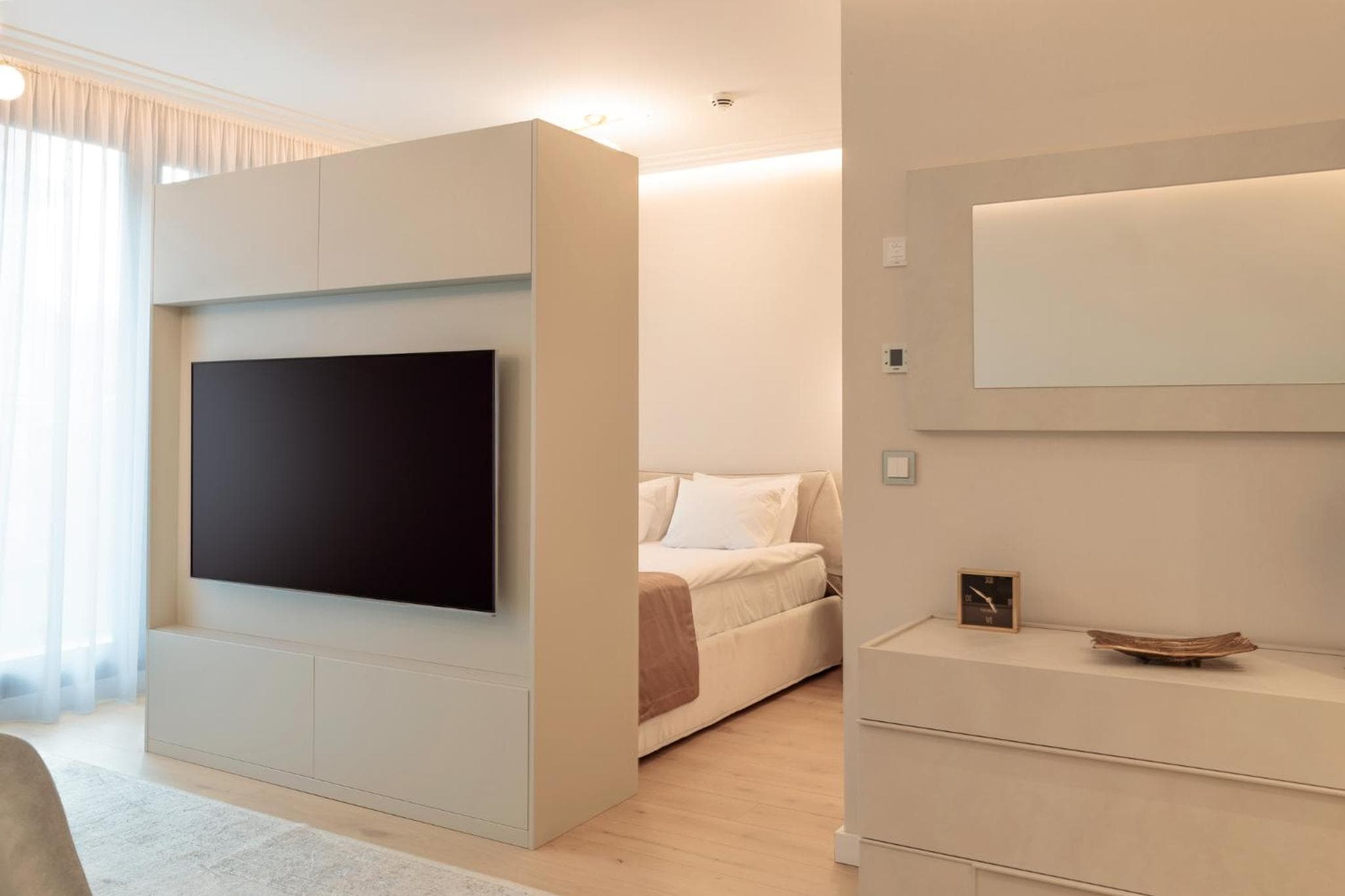 Emerald Downtown Luxury Suites by Continental Group, Budapest, photo 4