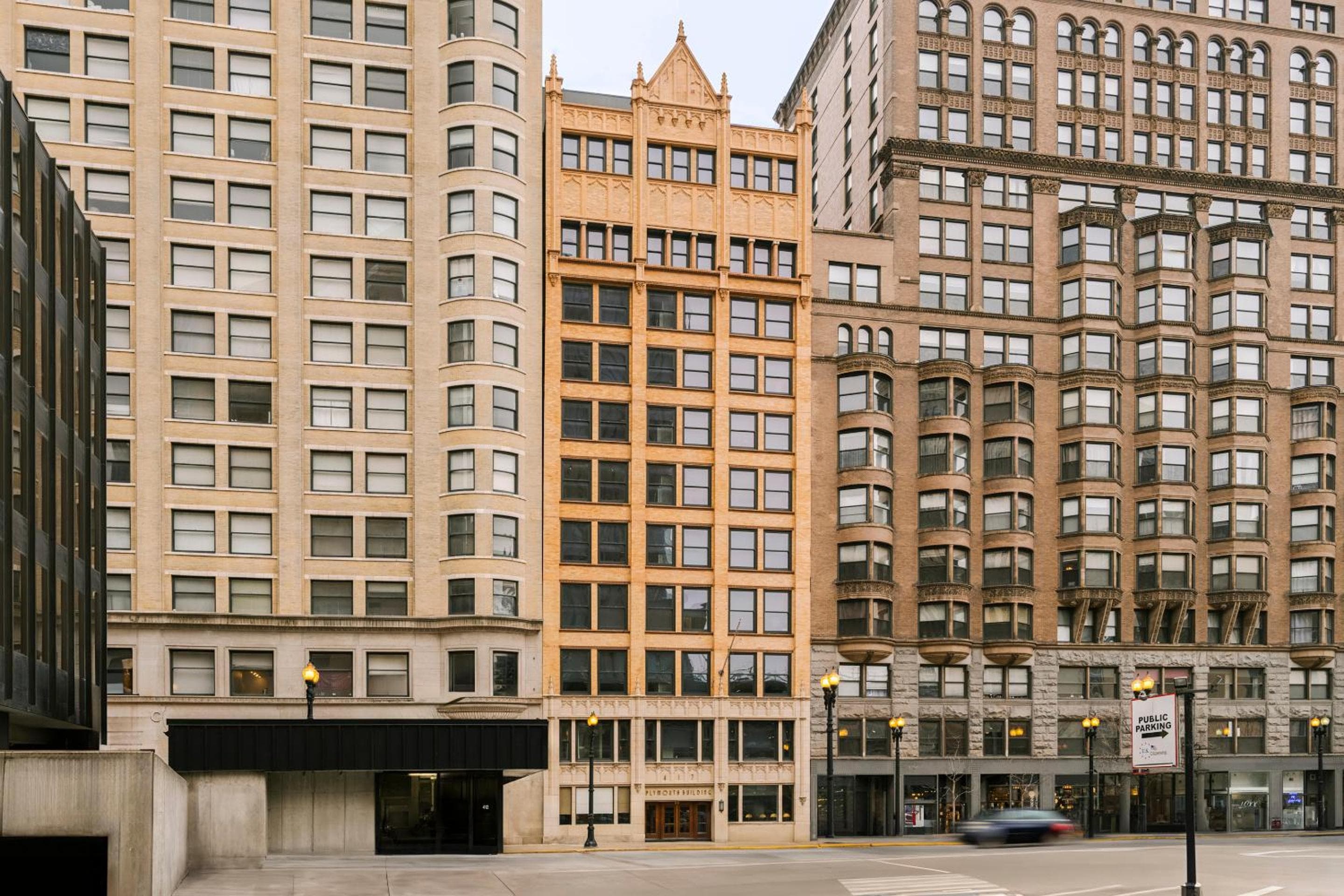 Sonder The Plymouth, Chicago