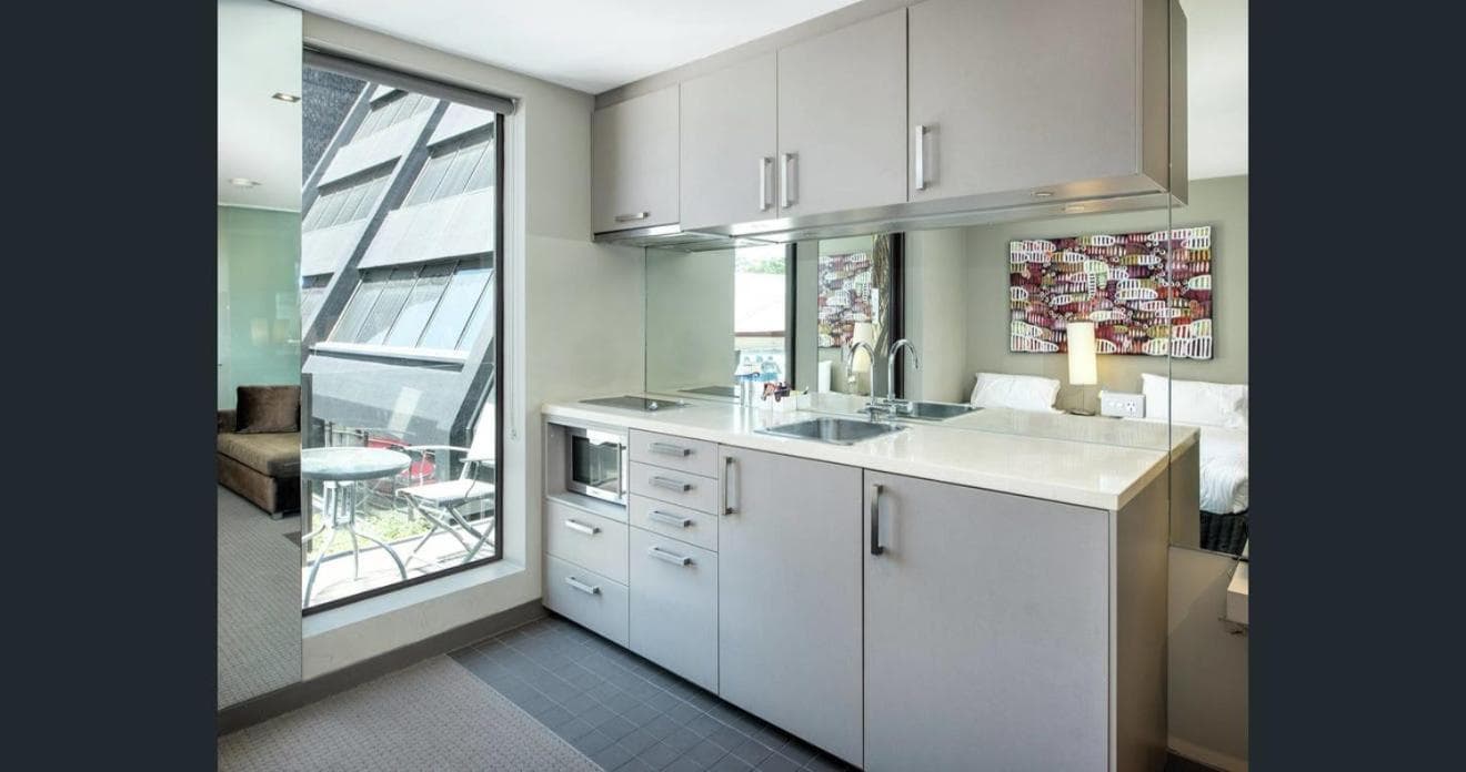 Kitchen at Melbourne ViVo