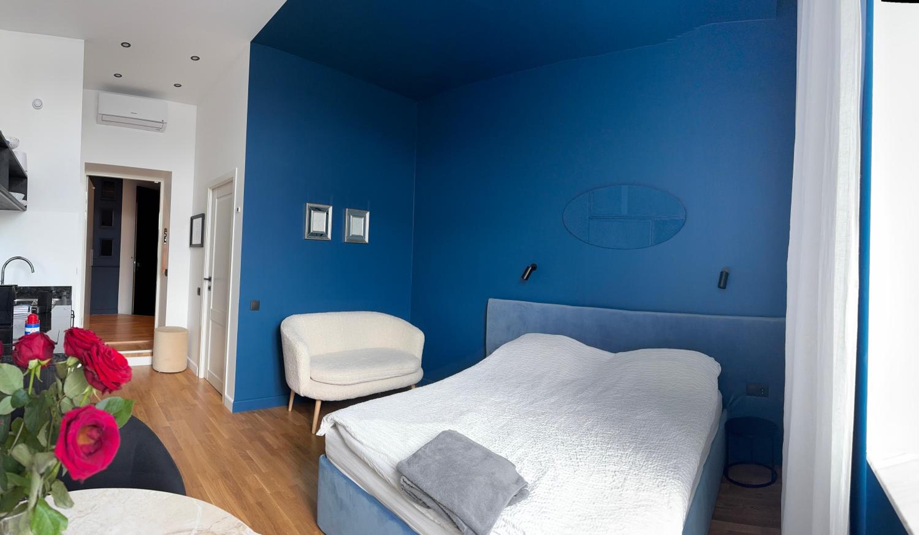 MIRO Rooms Center - quiet chic, self check-in, Rīga, photo 5