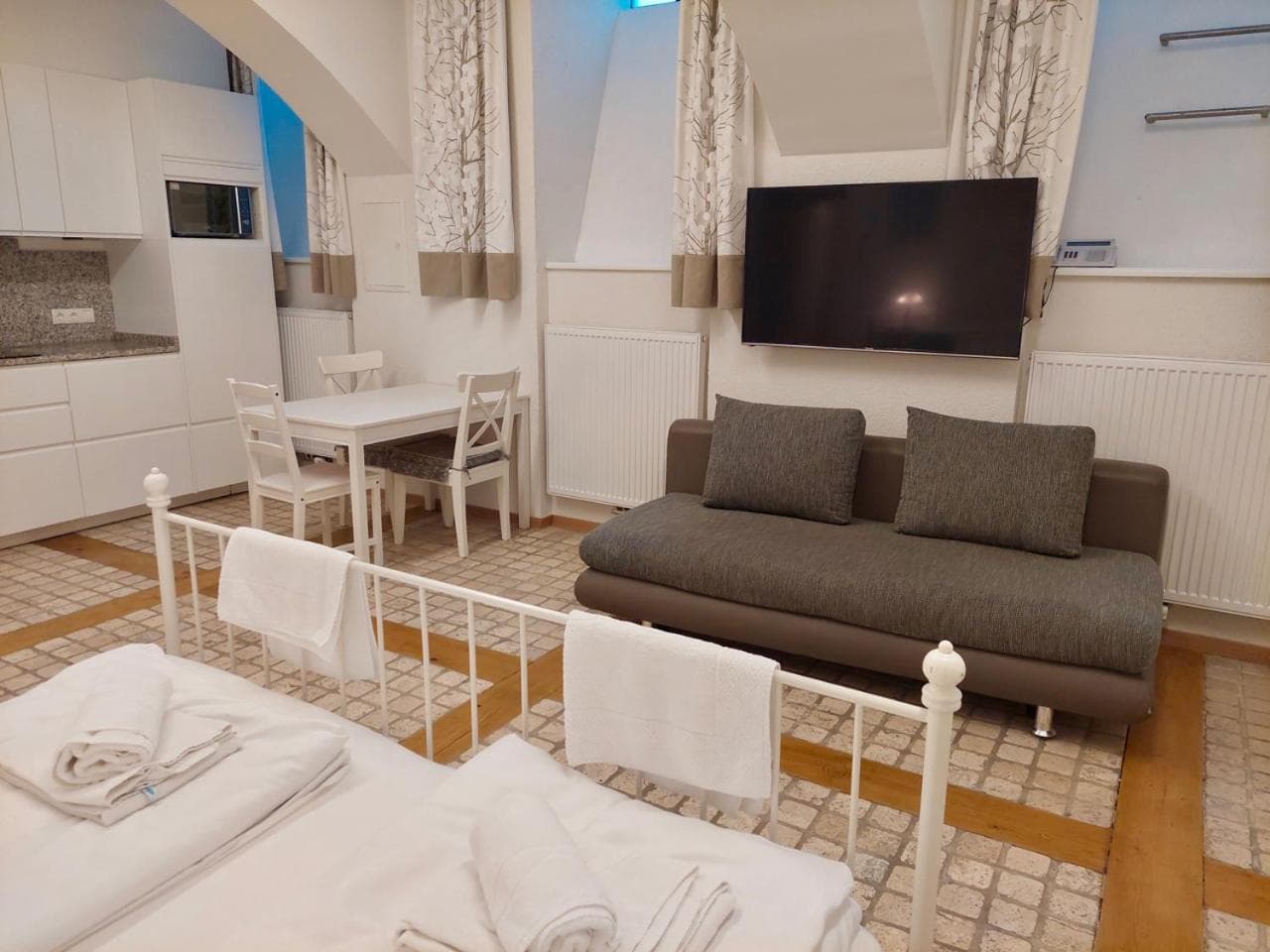 Modern Studios near City Center, Vienna, photo 5