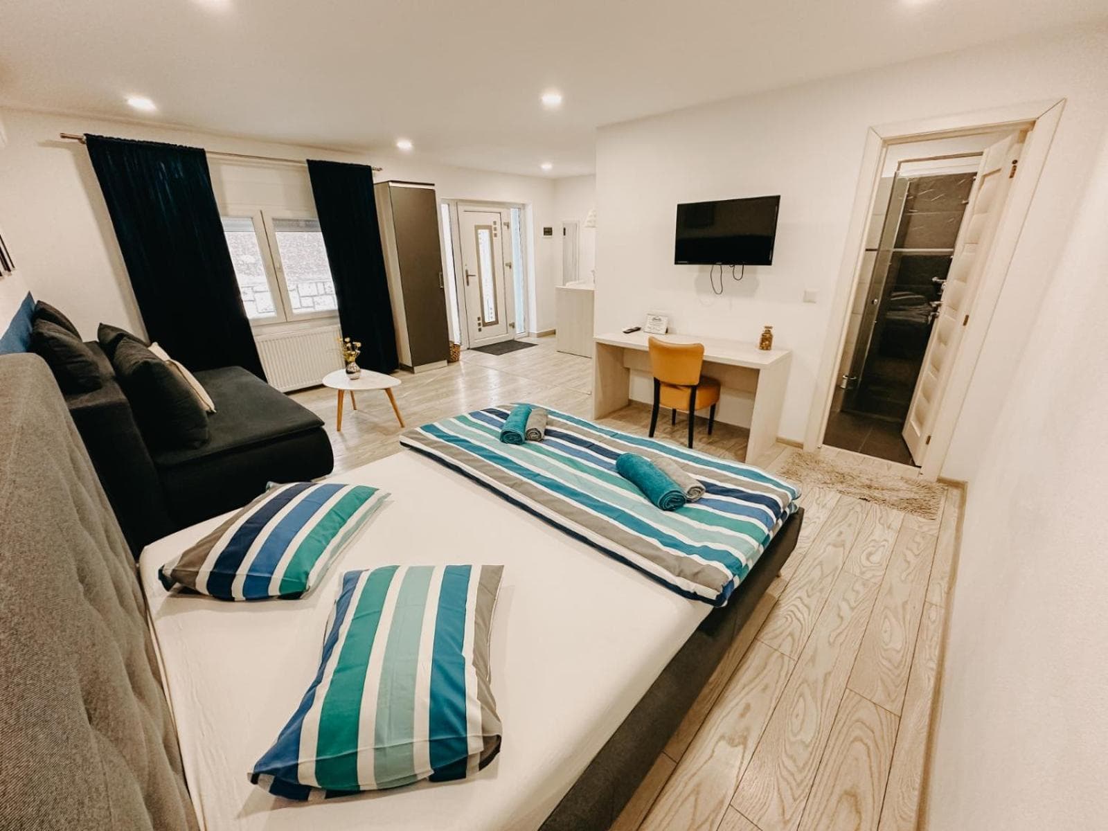 Marcos Apartments Victoriei - self check-in, Reşiţa, photo 2