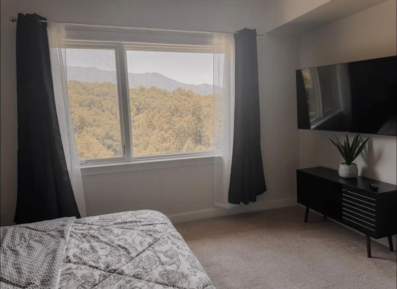Modern Condo in the Smokies, Gatlinburg, photo 4