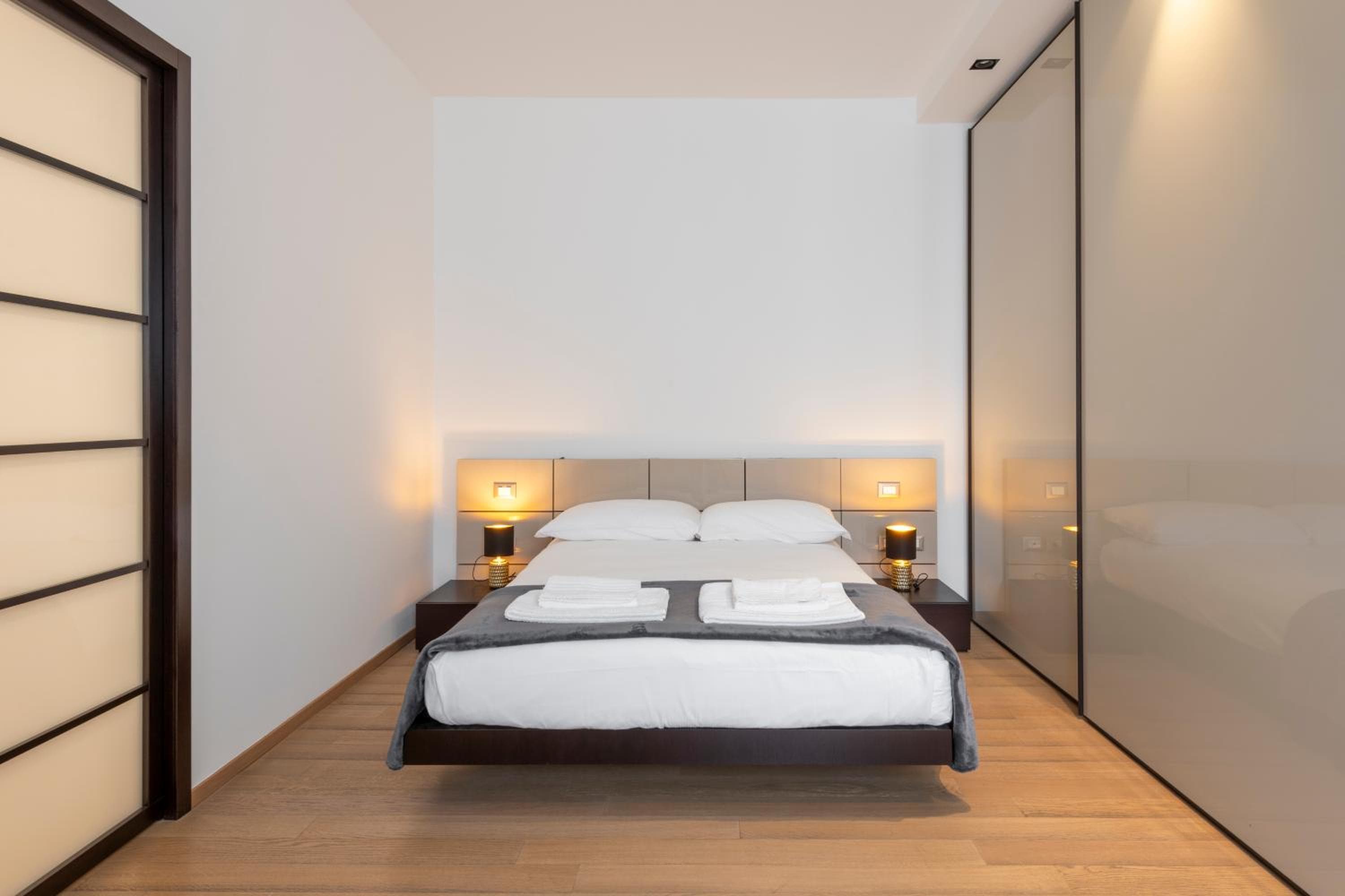 MILAN ROYAL SUITES LUXURY P.ZZA DELLA REPUBBLICA, Milan