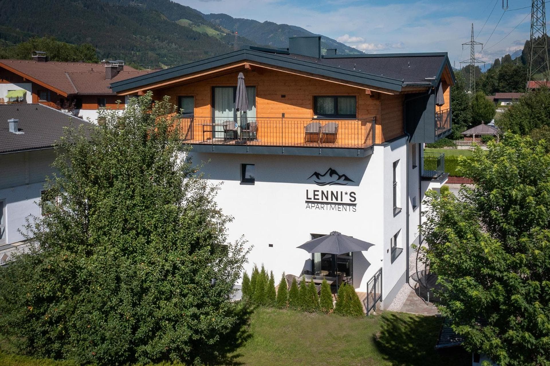 Lennis Apartments by we rent, Bruck an der Großglocknerstraße