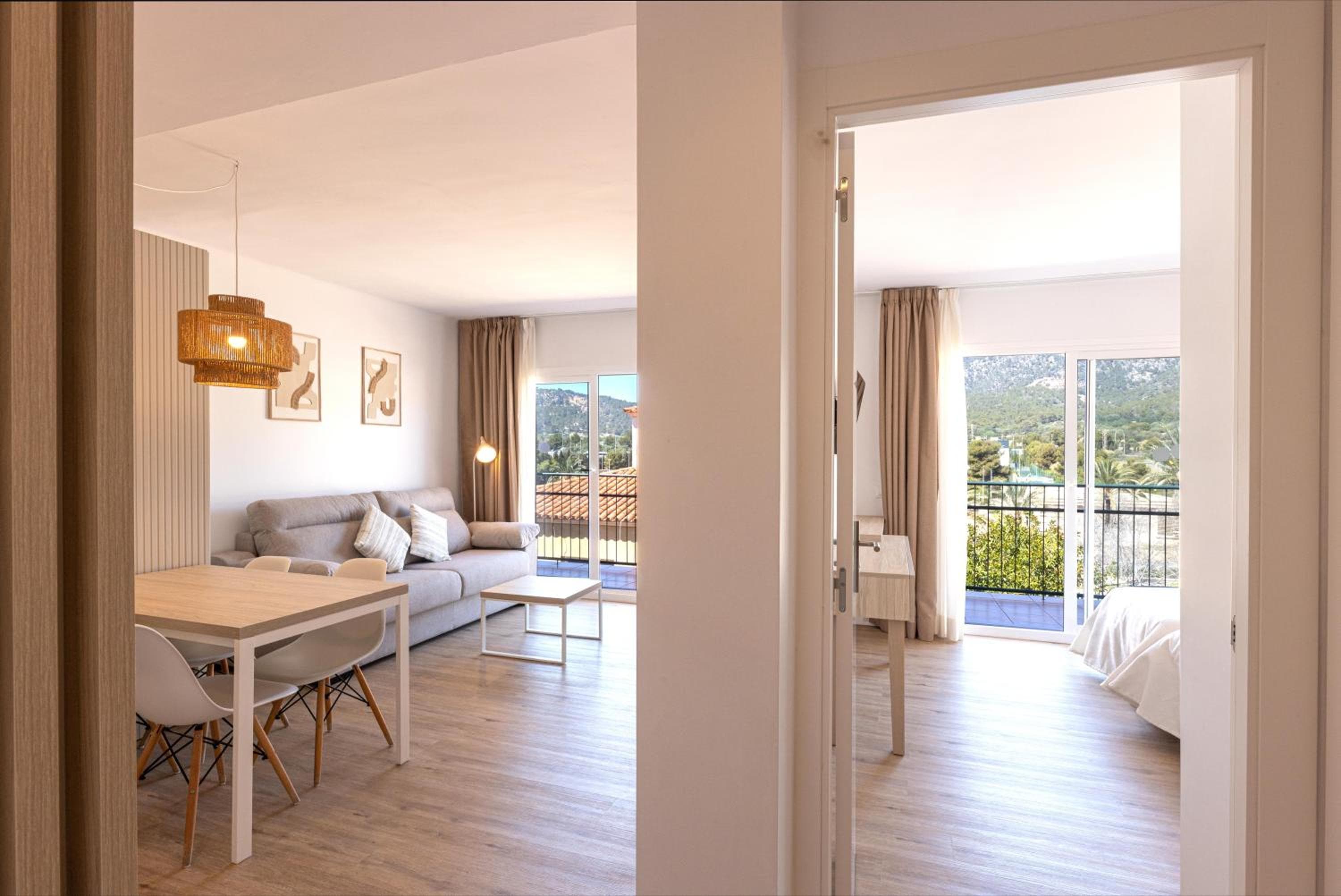 Martinez Apartments, Palmanova, photo 2