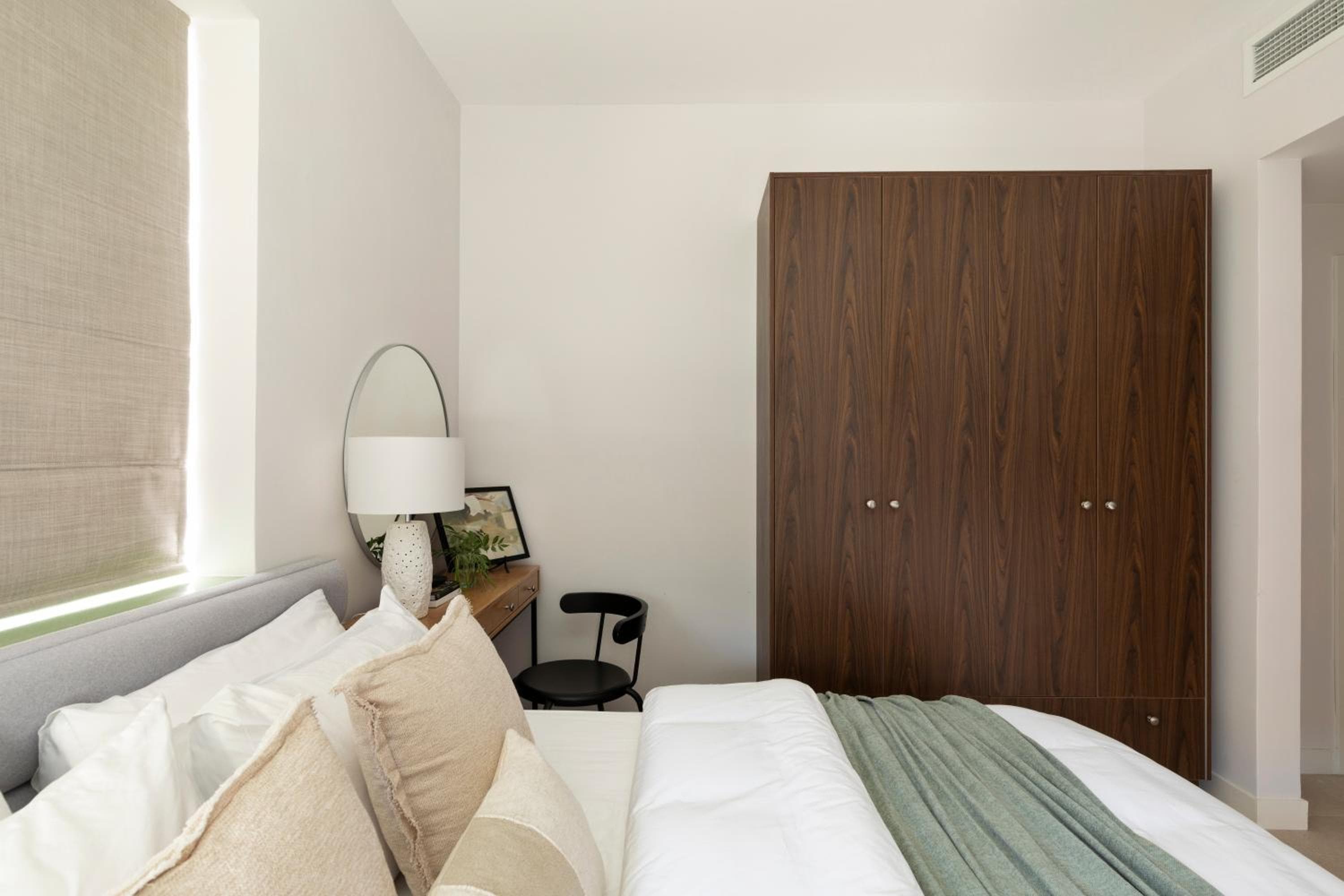 The J Luxury Apartments Near Mahane Yehuda - Perfect for Shabbat Stays, Jerusalem, photo 4