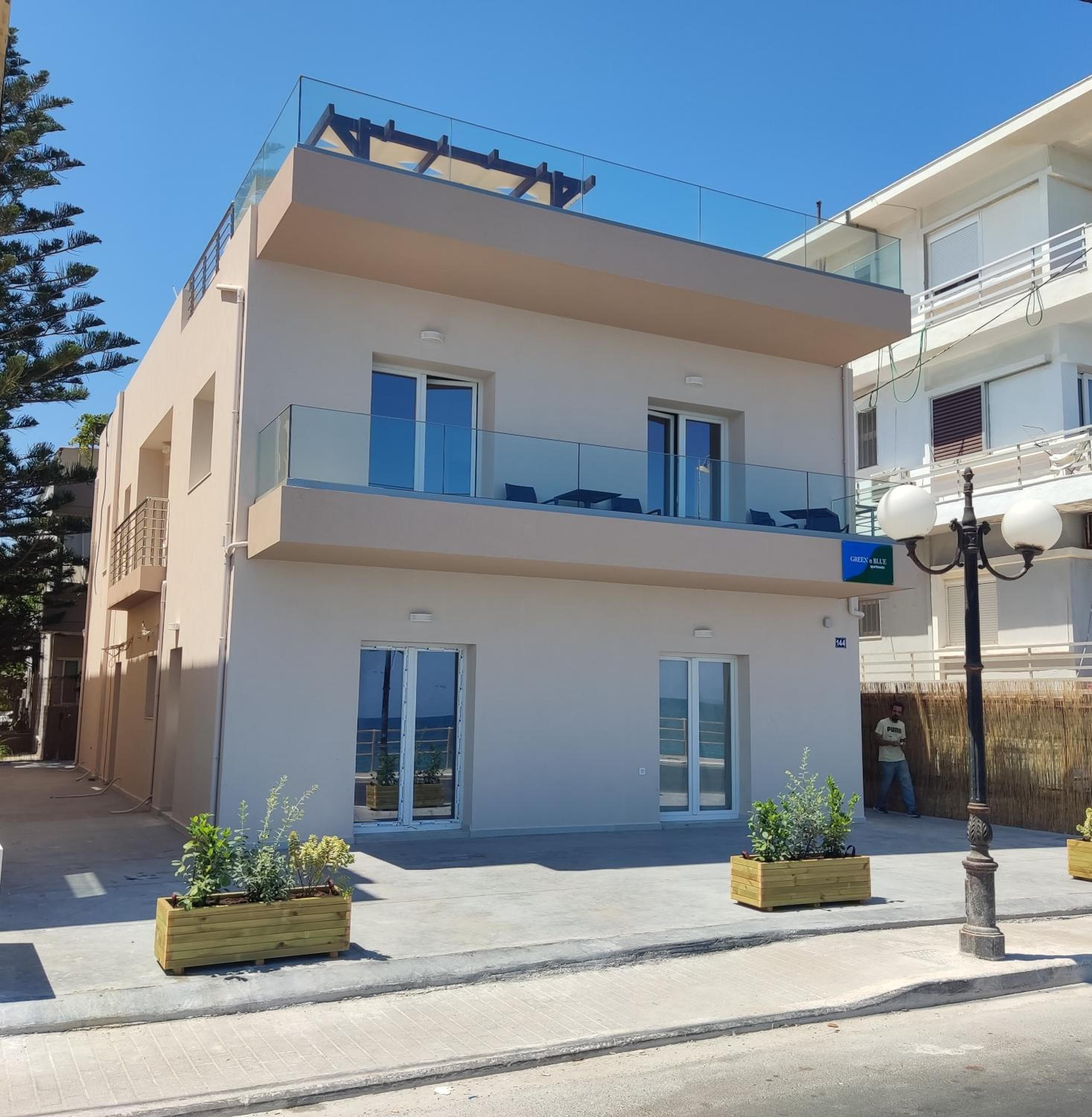 GREEN n' BLUE apartments, Kalamaki Chanion
