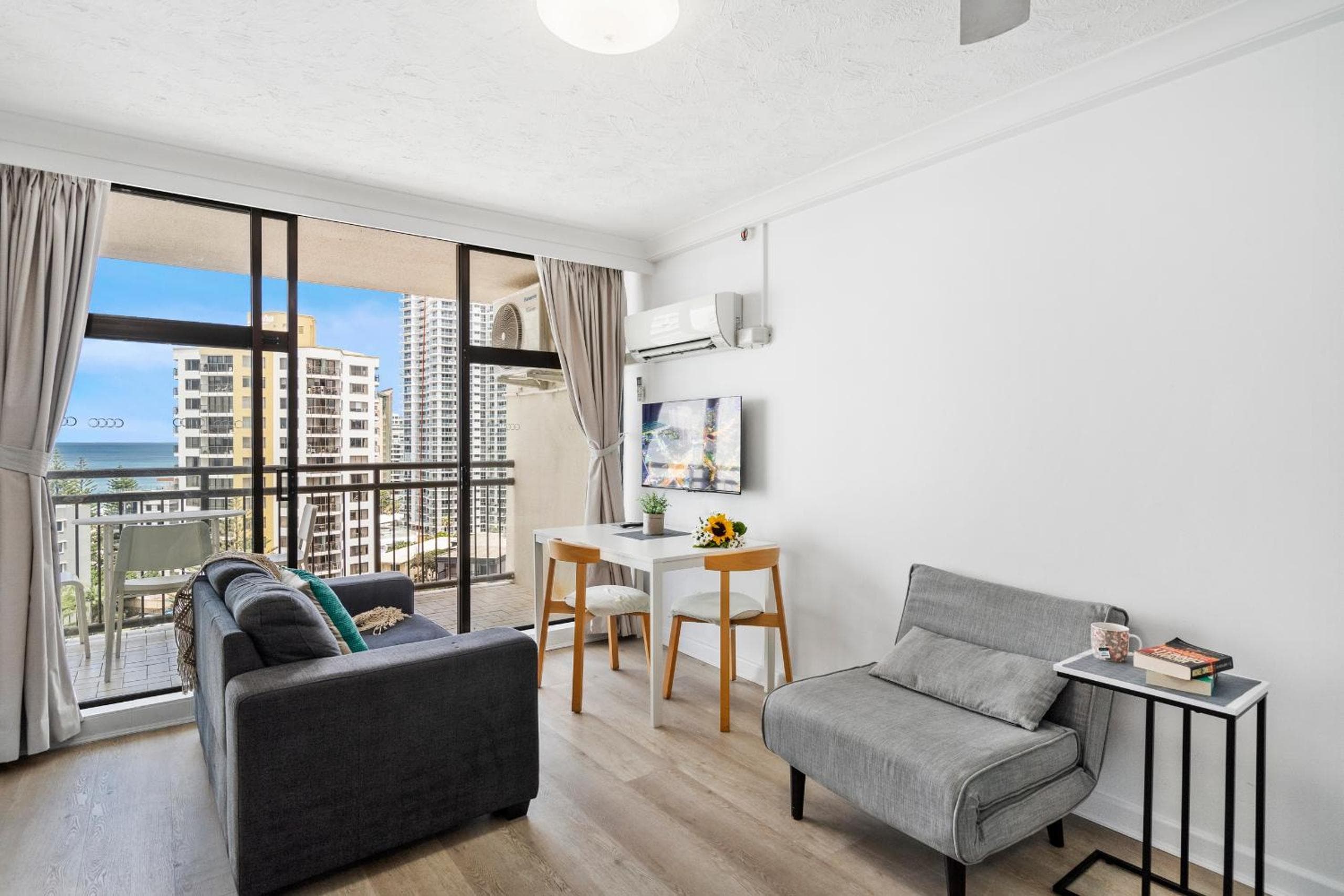 Beachcomber Resort - Official, Gold Coast, photo 5