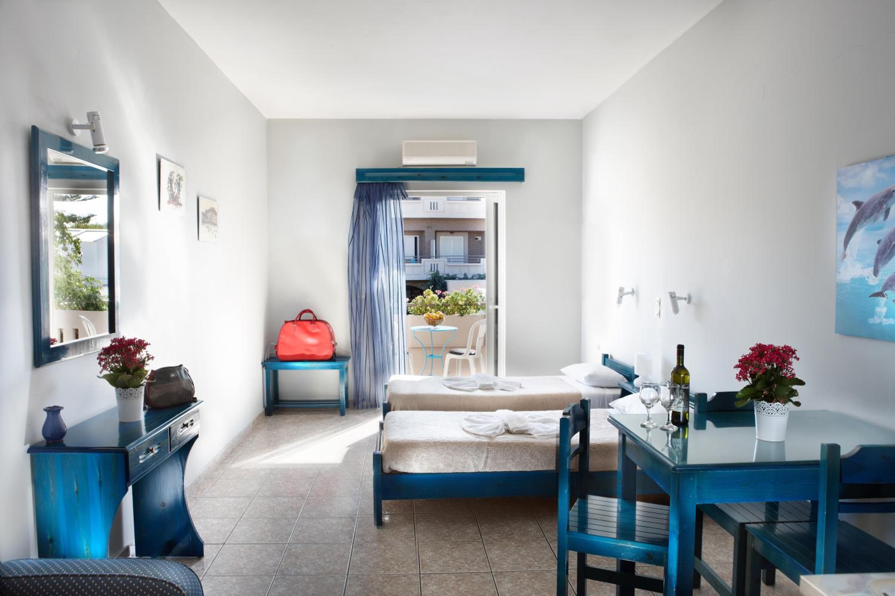 Sun Nicolas, Kato Daratso, photo 4