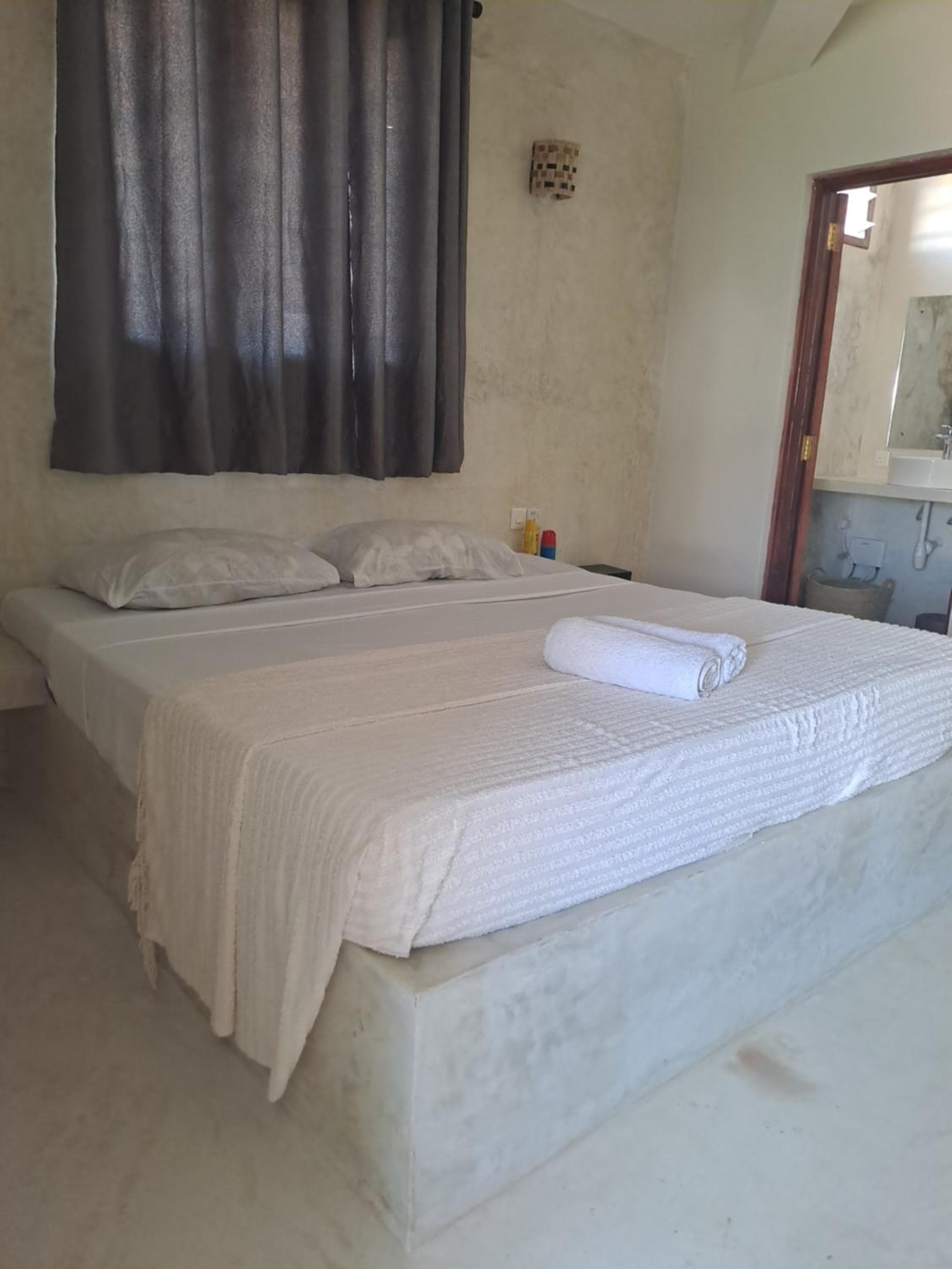 Kaleb's Beachfront Serviced Studio Apartments, Malindi, photo 6