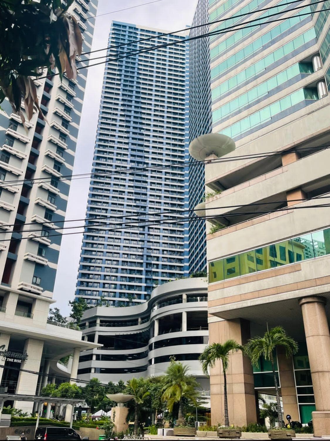 Air Residence-Sunset & City Views Await, Manila