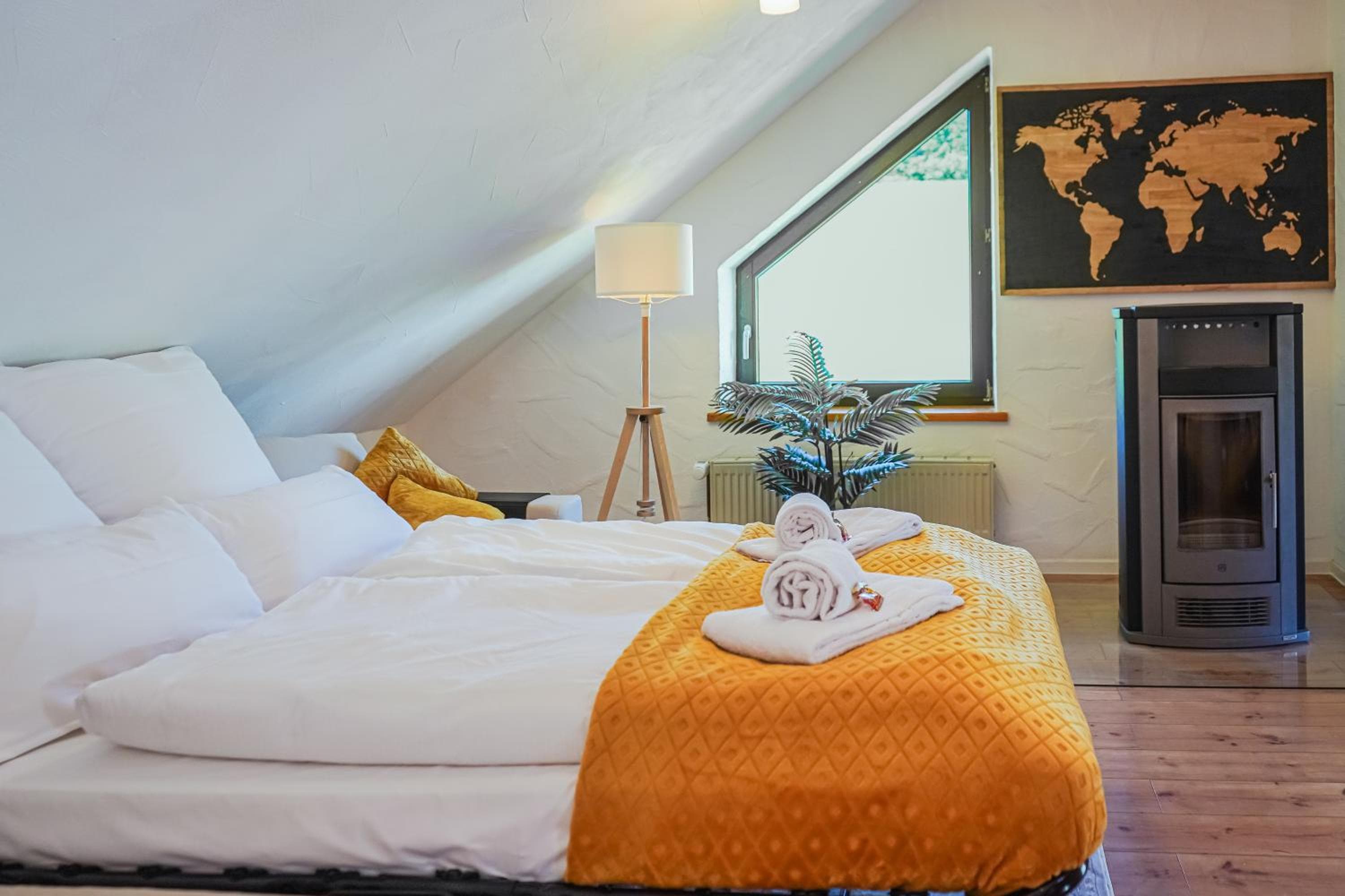 7Seas Boutique Ferienhaus Bostalsee - 2 Apartments oder ganzes Haus, mit Sauna, Nohfelden