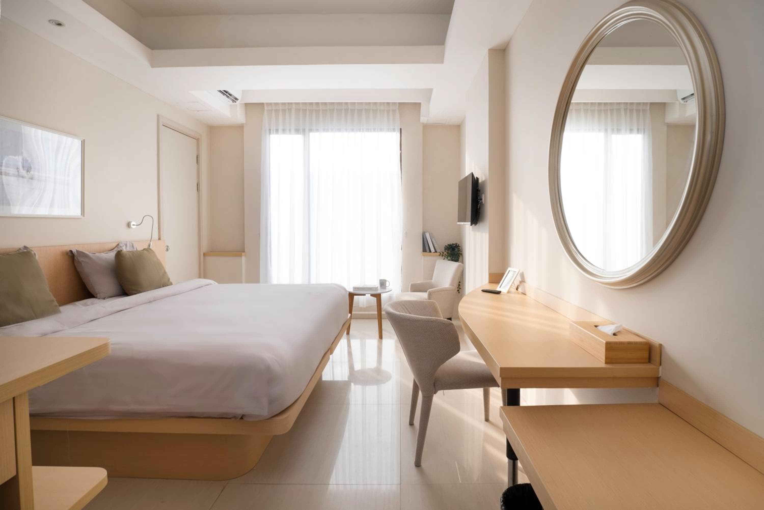 Bustle Base Coliving and Coworking Space, Legian, photo 3