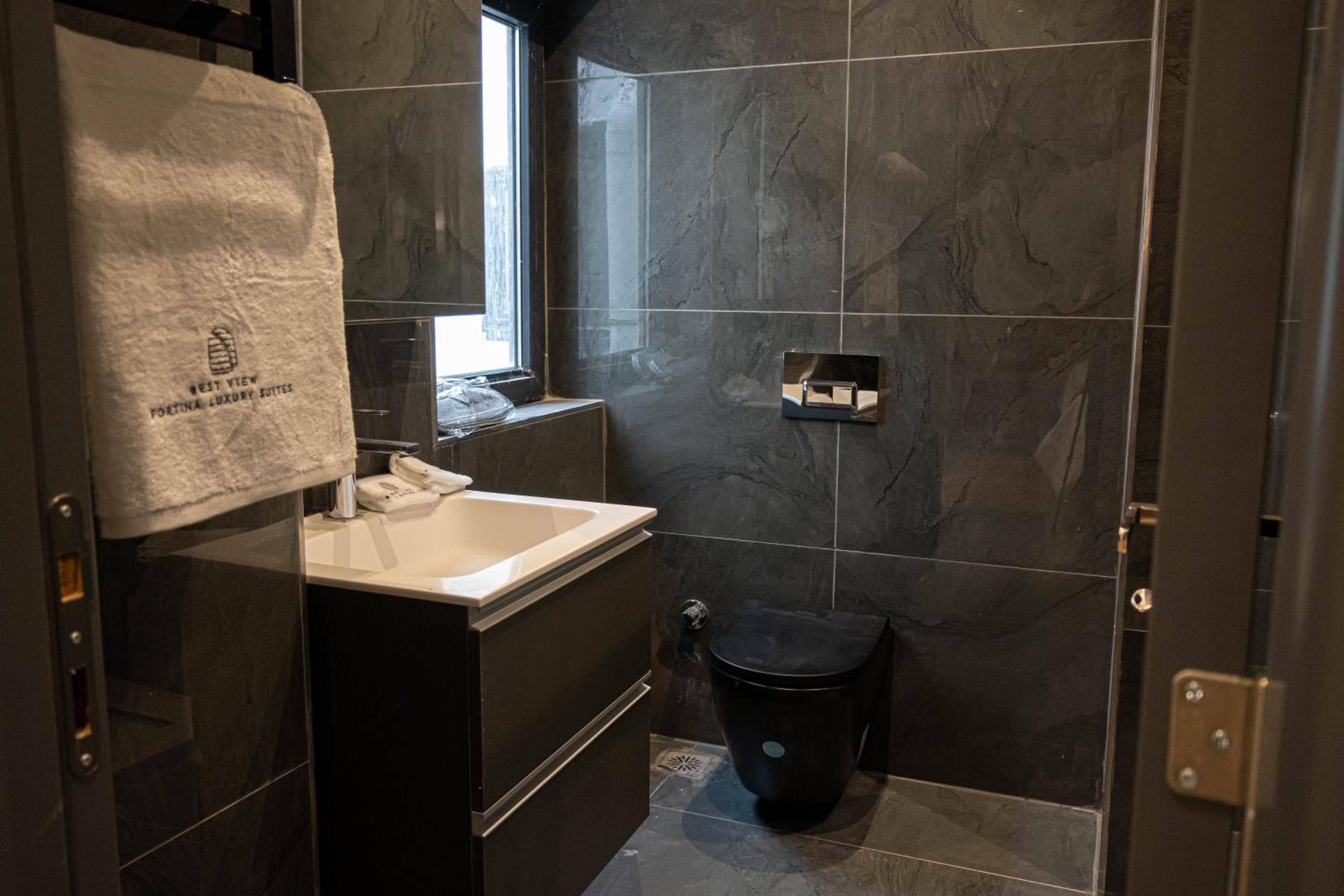 Best View Fortina Luxury Suites, Sliema, photo 4