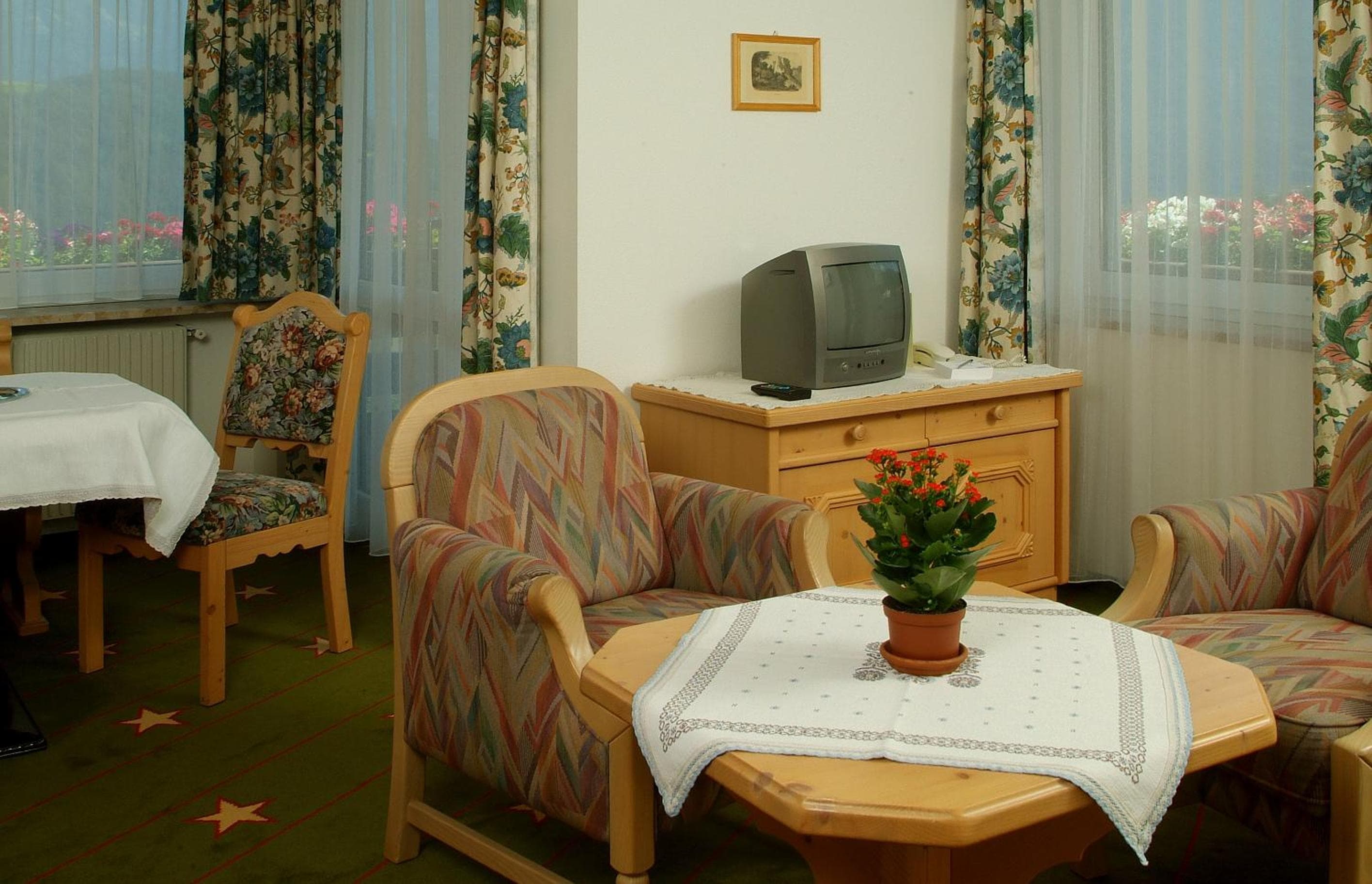 Appartement & Aparthotel Stern, Imst, photo 2