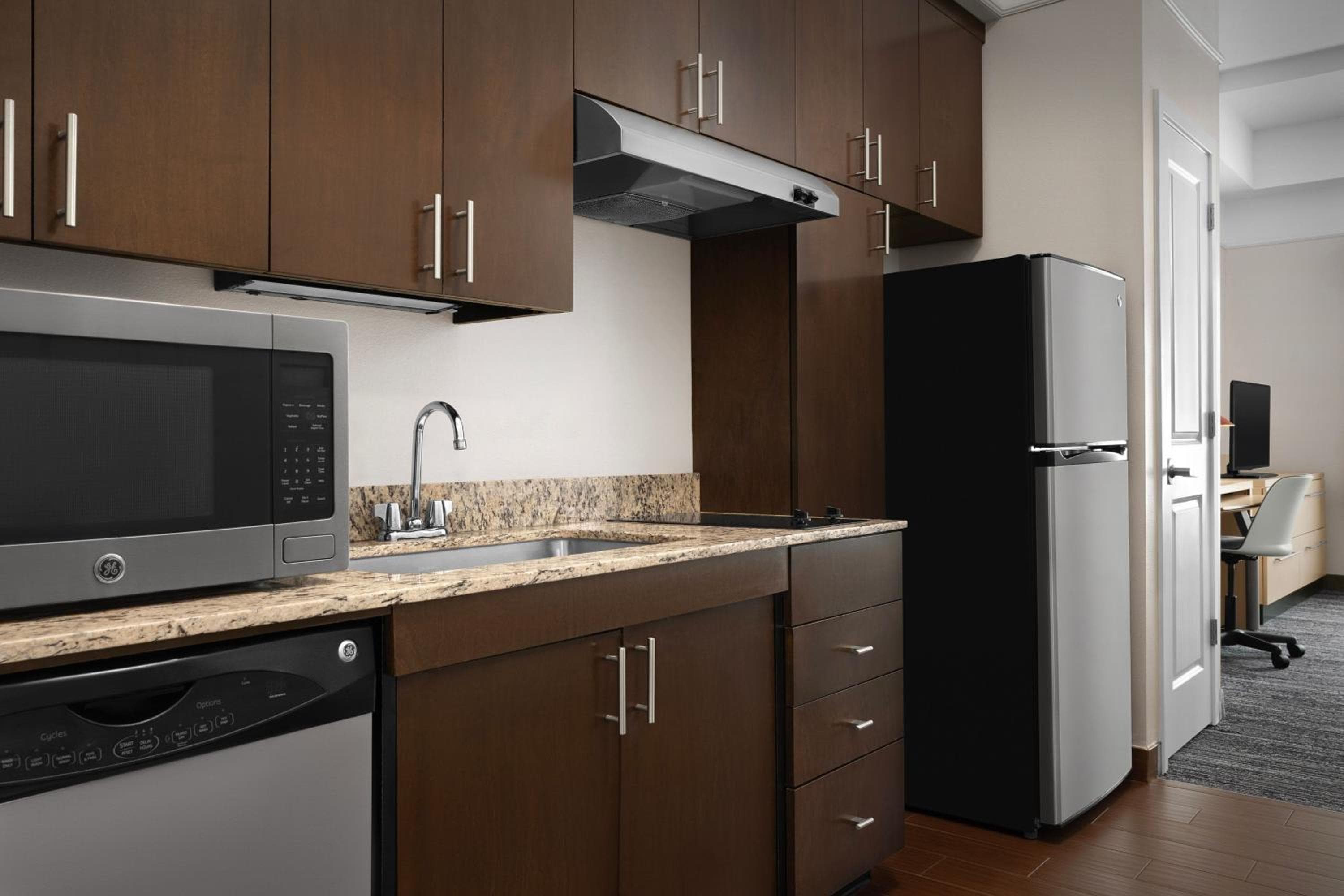 TownePlace Suites by Marriott Goldsboro, Goldsboro, photo 5