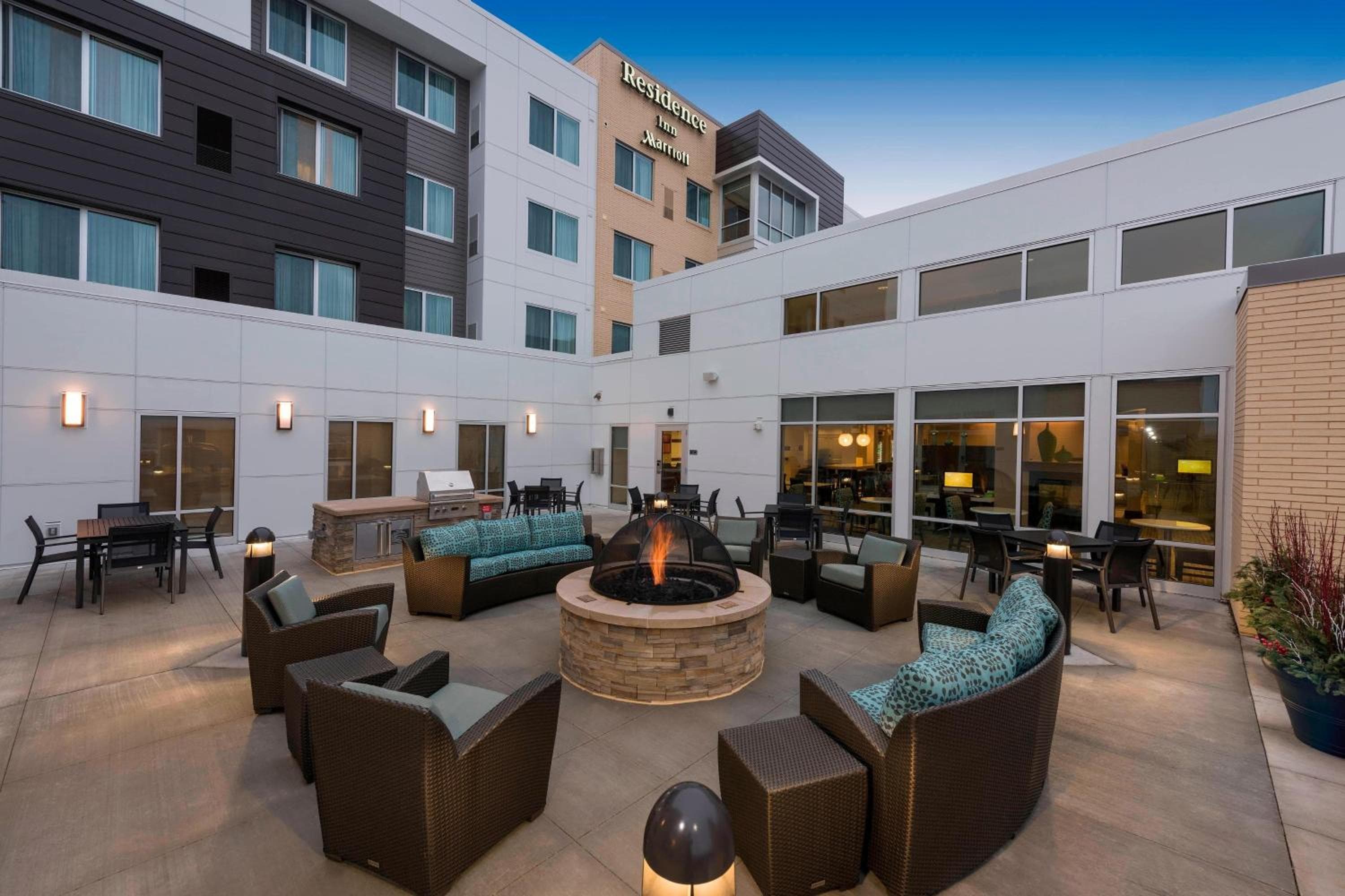 Residence Inn by Marriott Milwaukee West, Milwaukee, photo 6