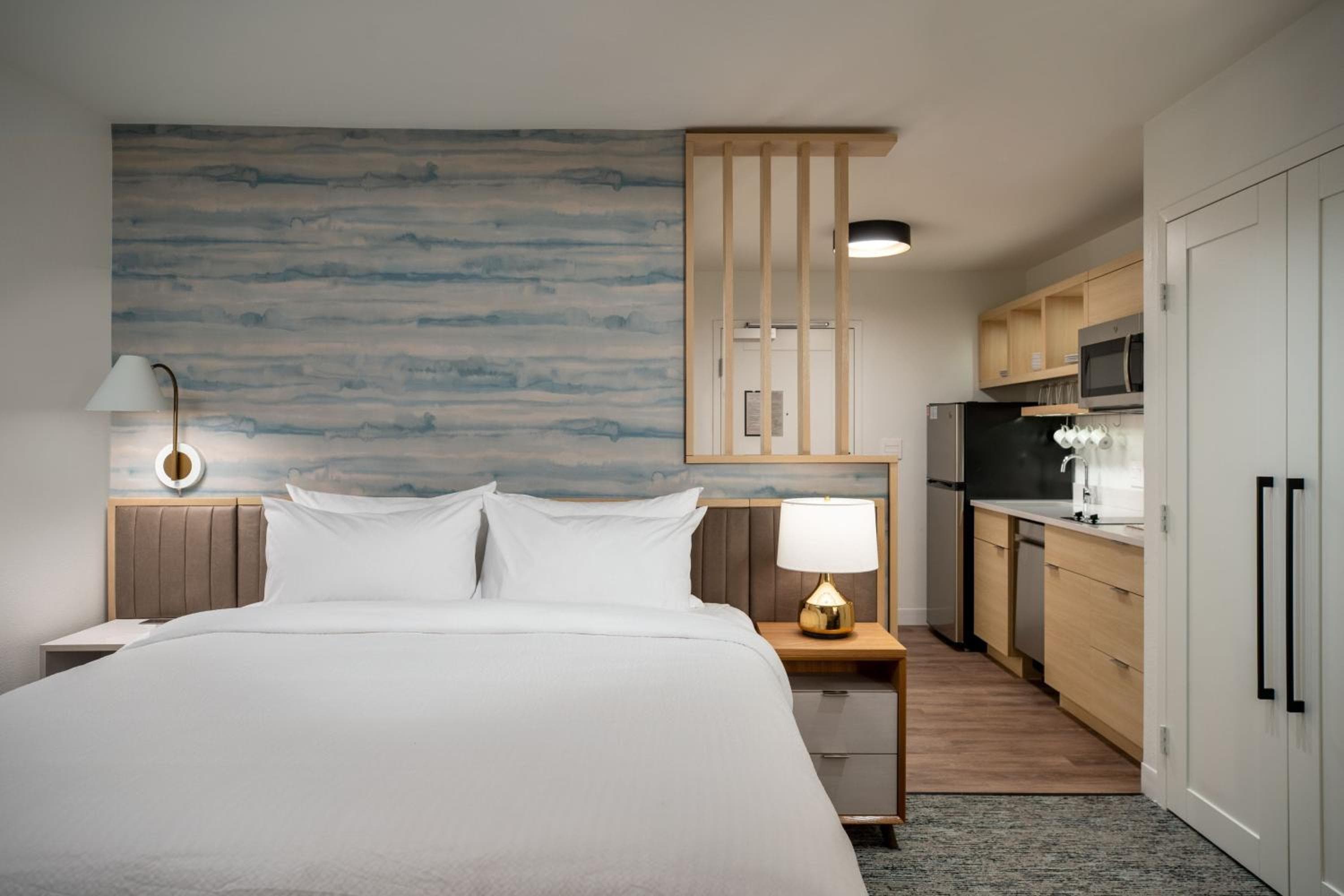 TownePlace Suites by Marriott Fort Myers Gulf Coast, Fort Myers, photo 2