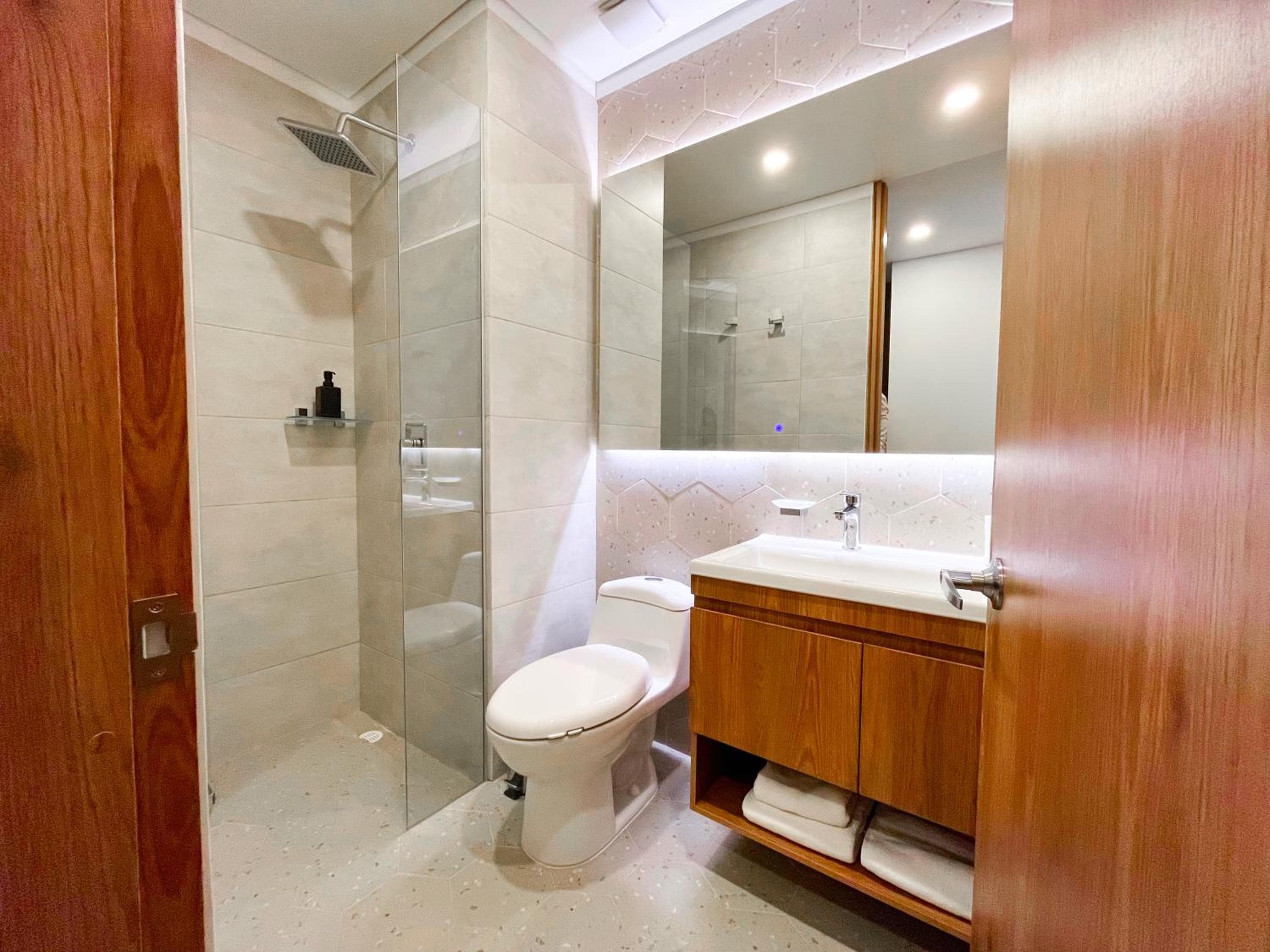Atlantis Home Suites Zona T, Bogotá, photo 2