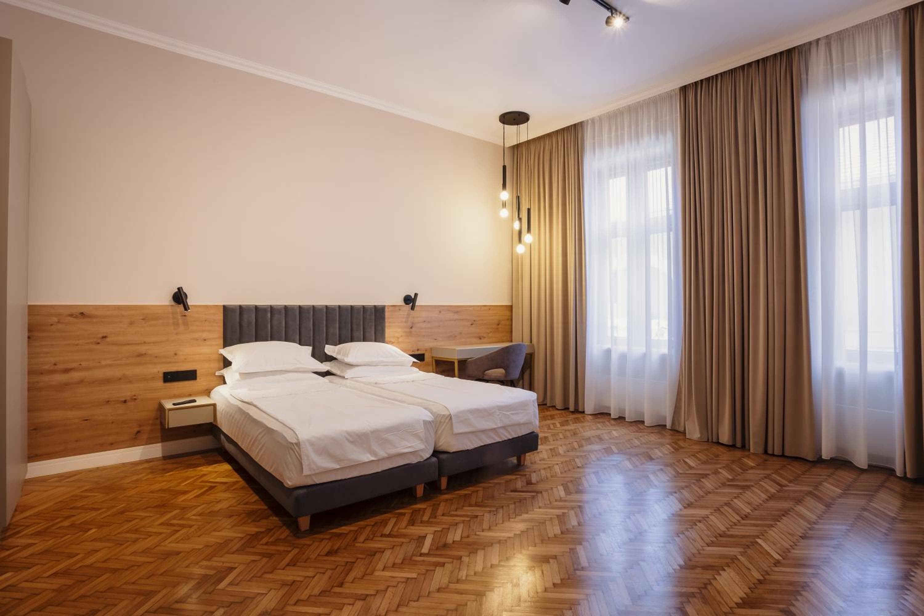 Bloom Downtown Suites, Cluj-Napoca, photo 2